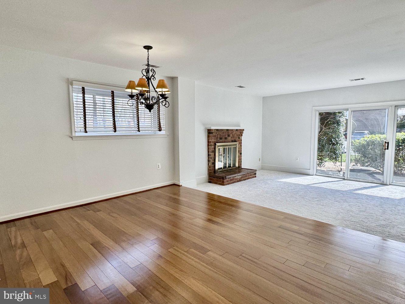 FAIRFAX PLAZA TOWNHOUSES - Residential