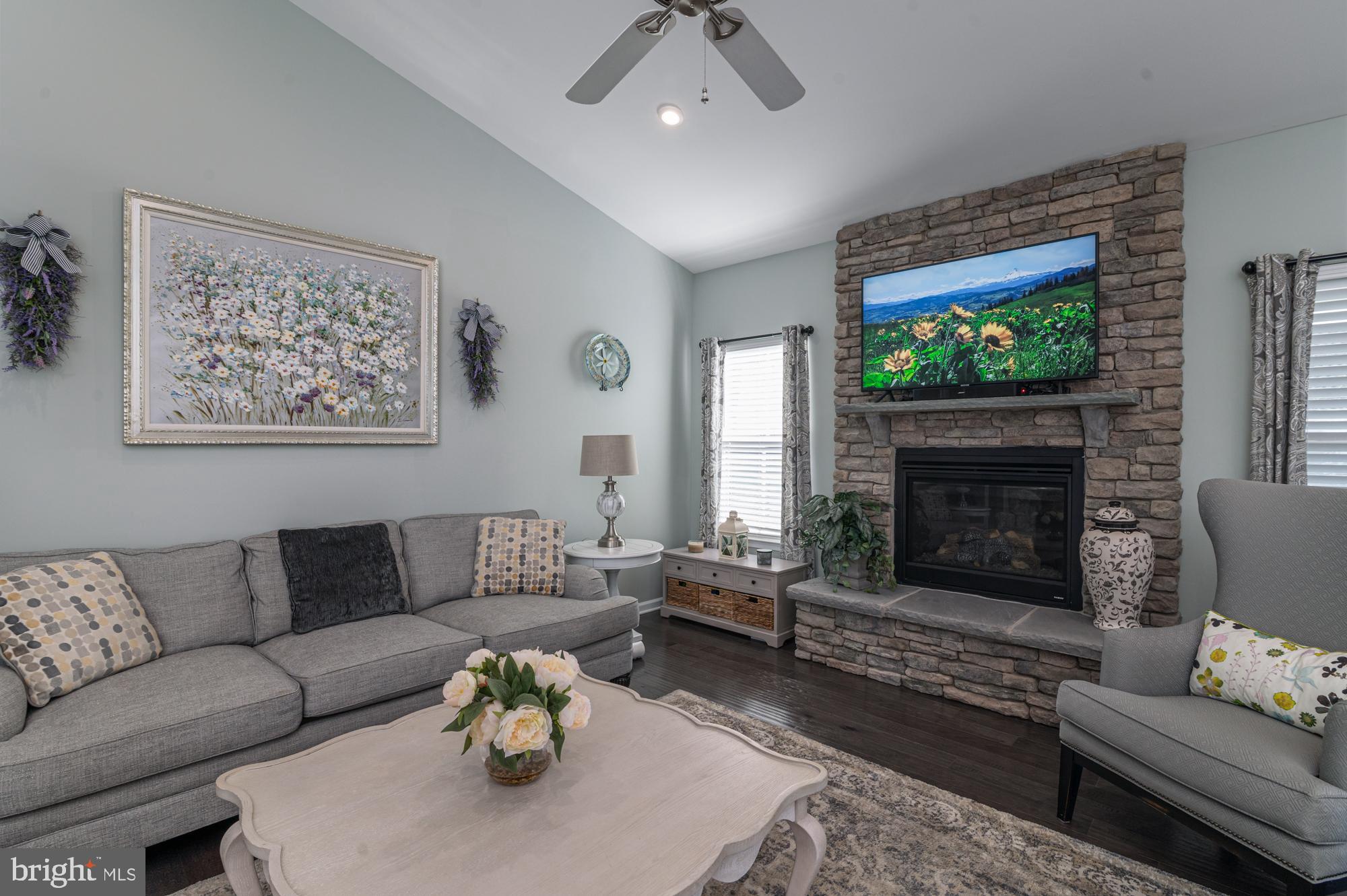 BRUNSWICK CROSSING - Residential