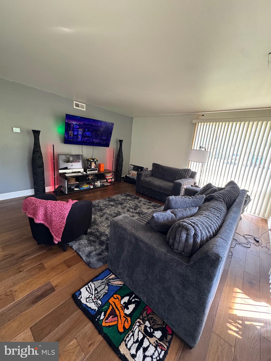 HOLLY HILL CONDOMINIUMS - Residential