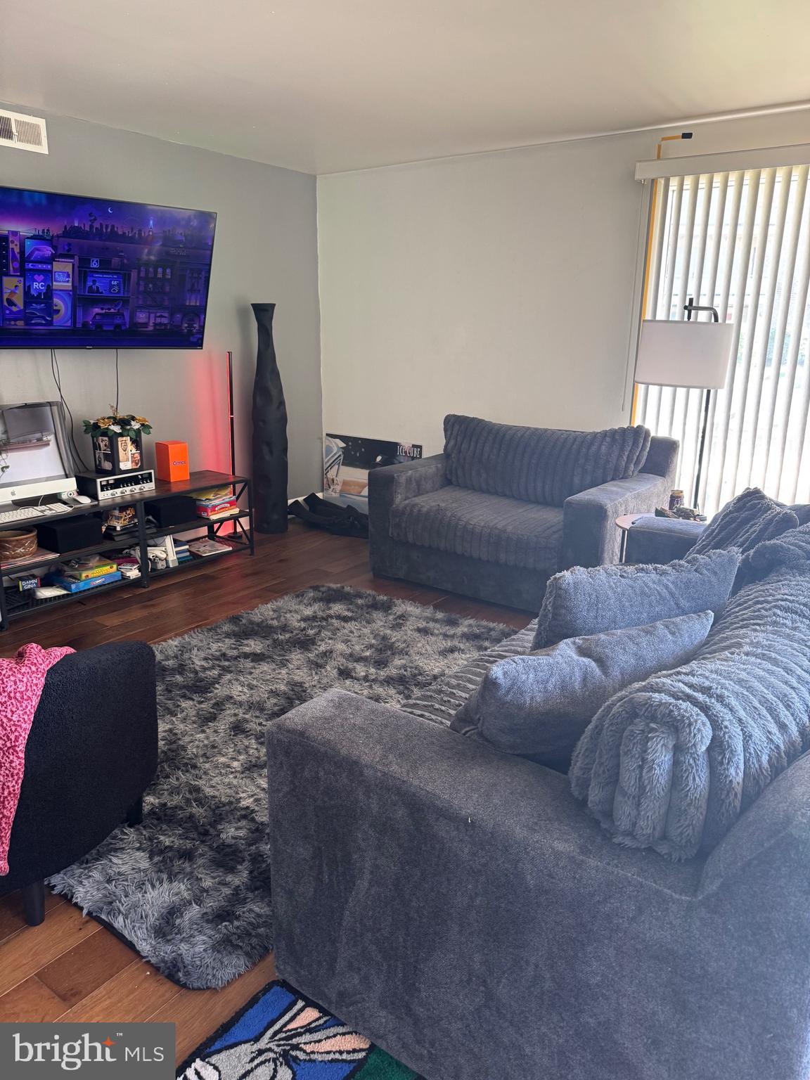 HOLLY HILL CONDOMINIUMS - Residential