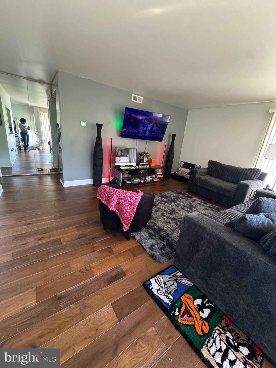 HOLLY HILL CONDOMINIUMS - Residential
