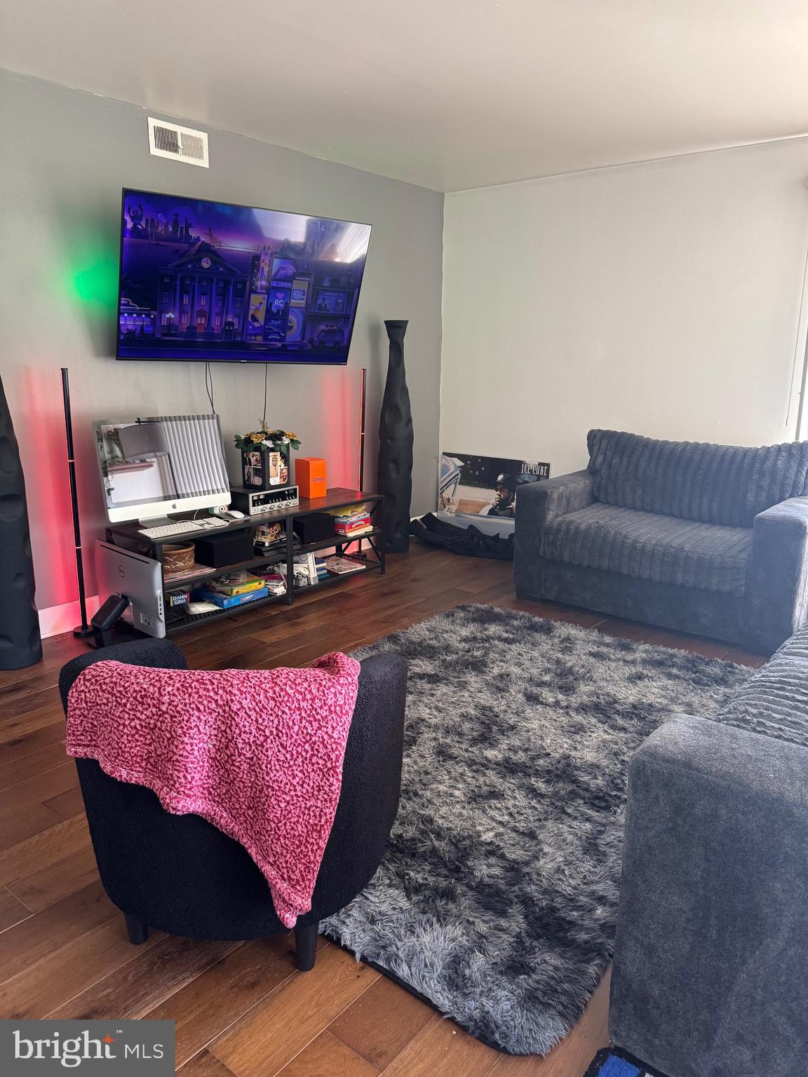 HOLLY HILL CONDOMINIUMS - Residential