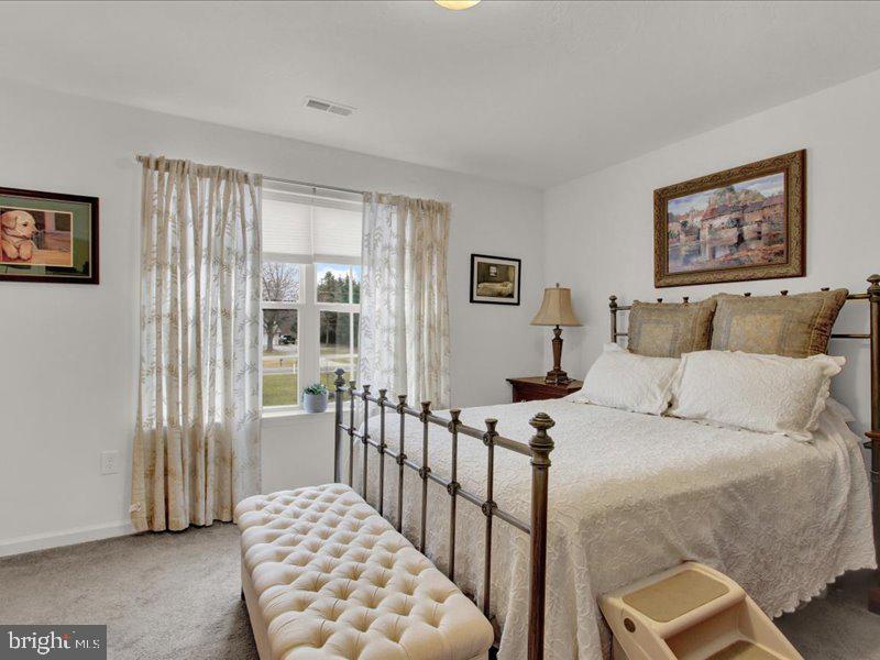 HOMESTEAD ACRES - Residential