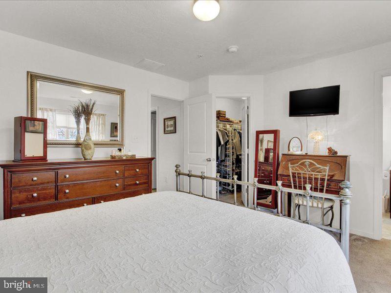 HOMESTEAD ACRES - Residential