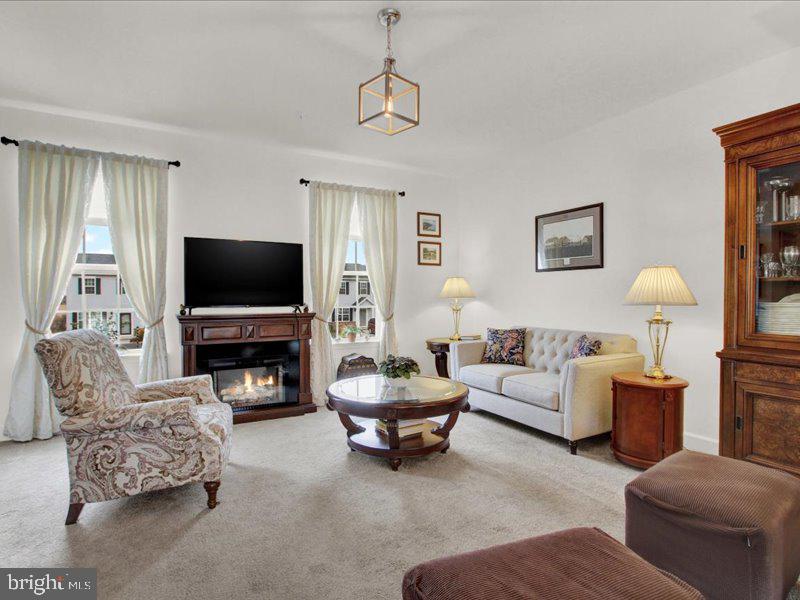 HOMESTEAD ACRES - Residential