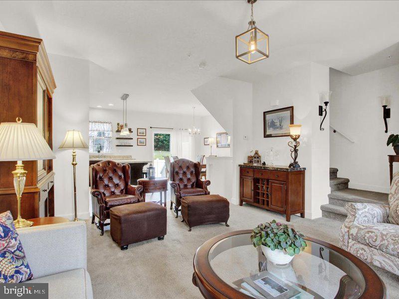 HOMESTEAD ACRES - Residential