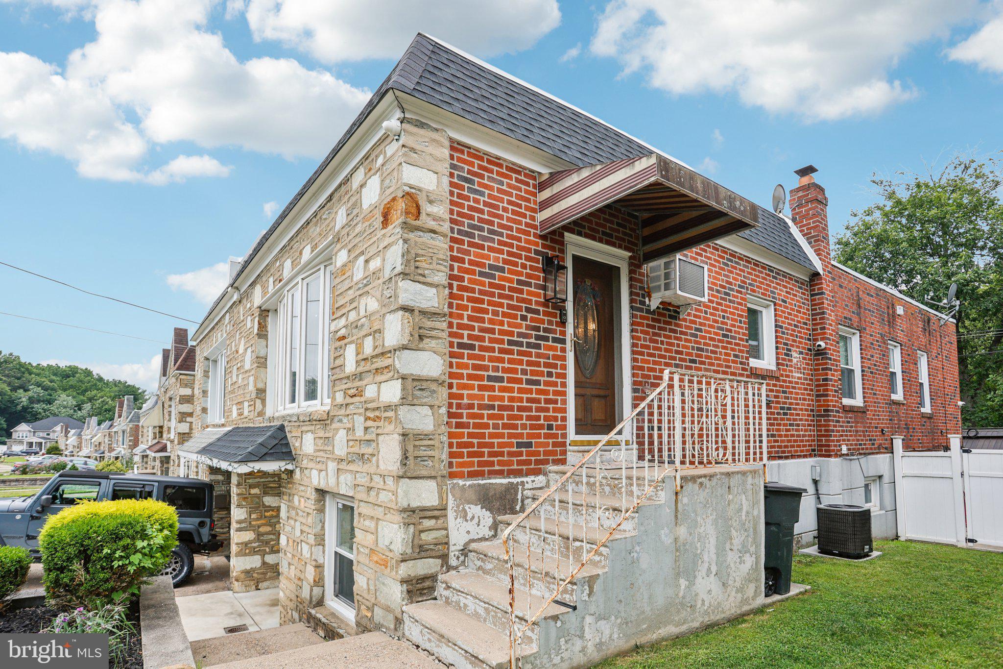 9036 CLOVERLY ROAD