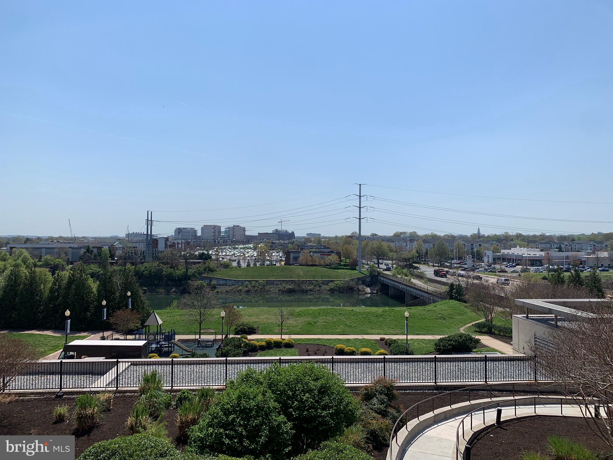 ECLIPSE ON CENTER PARK - Residential Lease