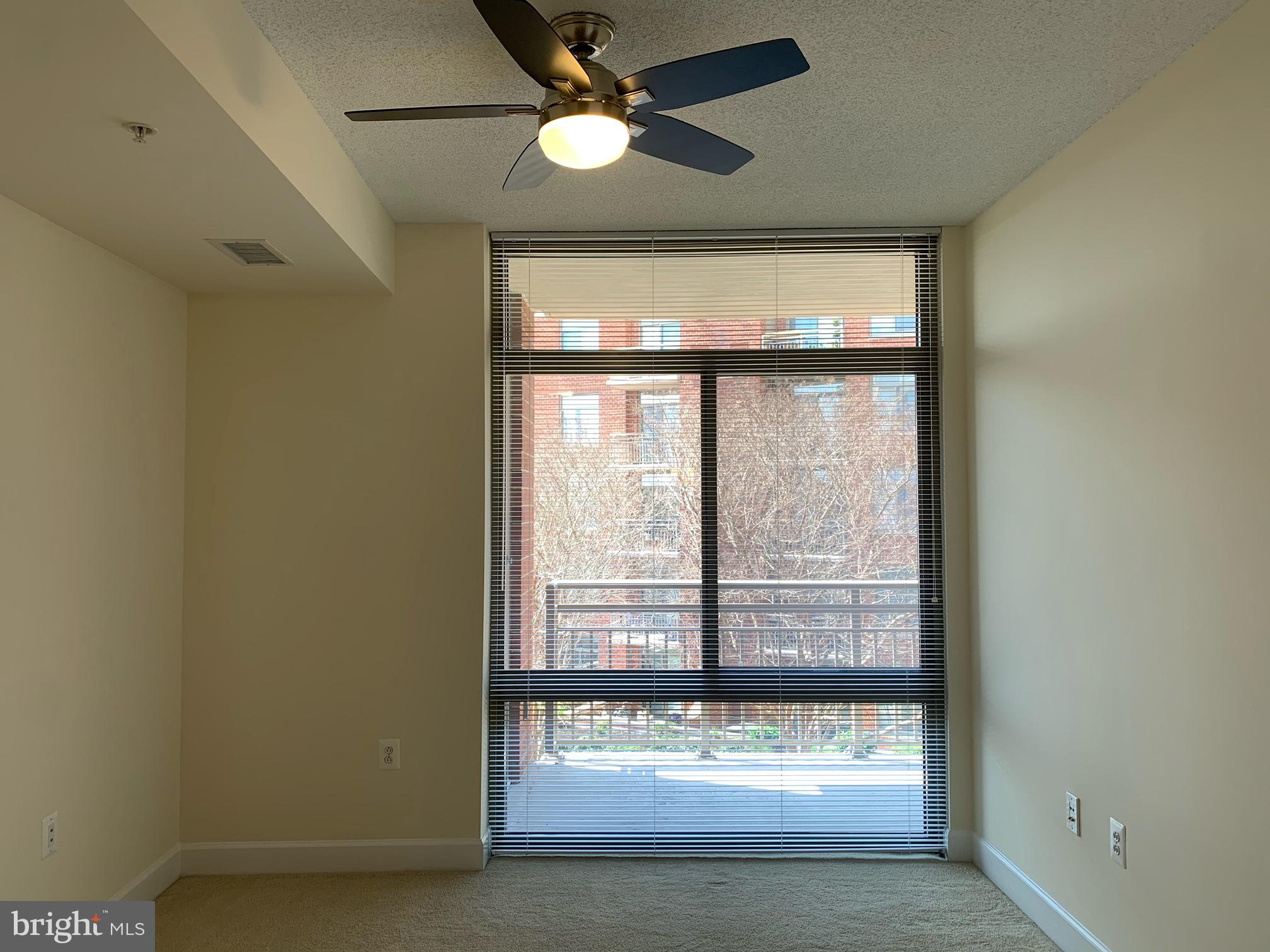 ECLIPSE ON CENTER PARK - Residential Lease