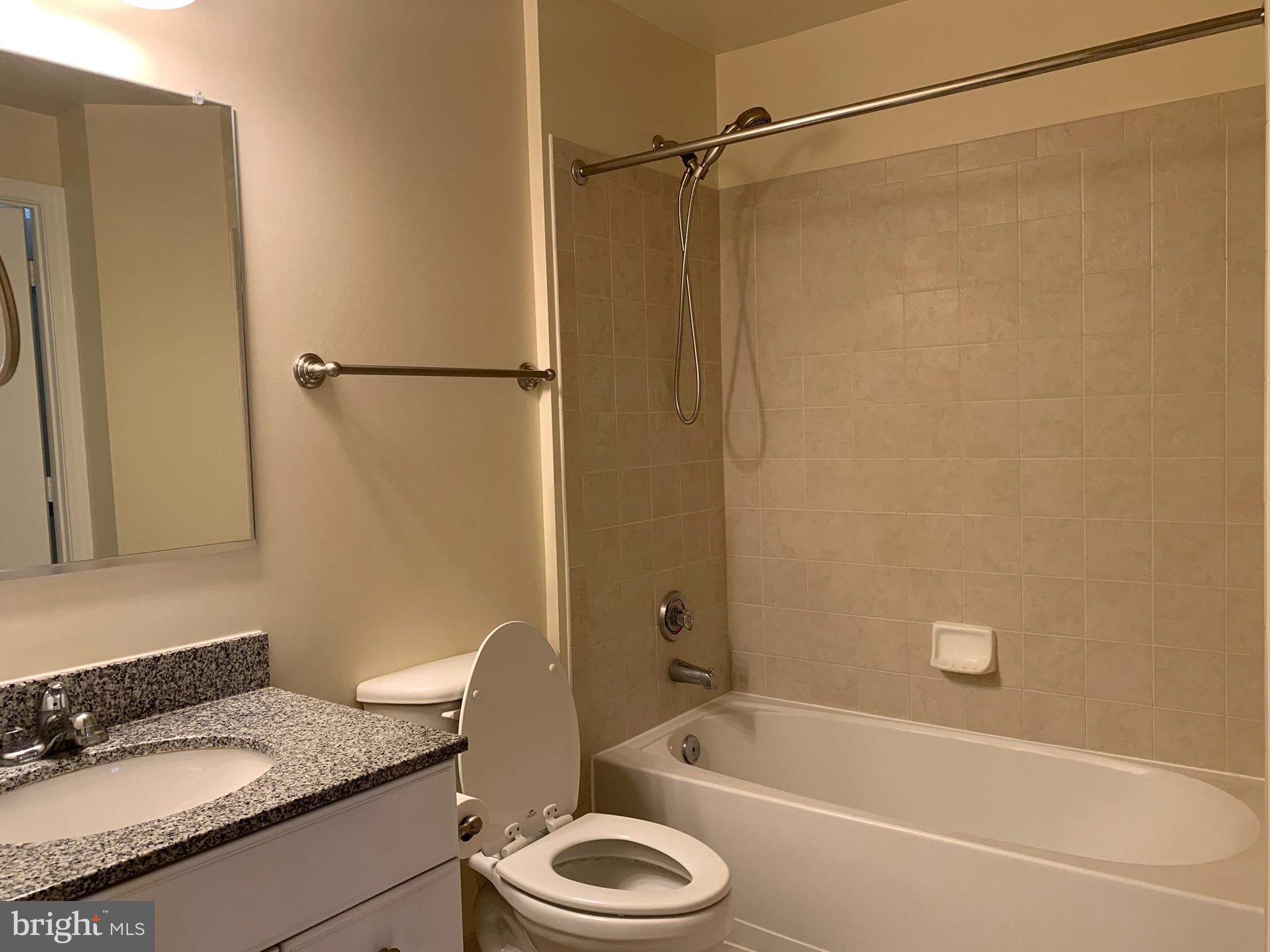 ECLIPSE ON CENTER PARK - Residential Lease