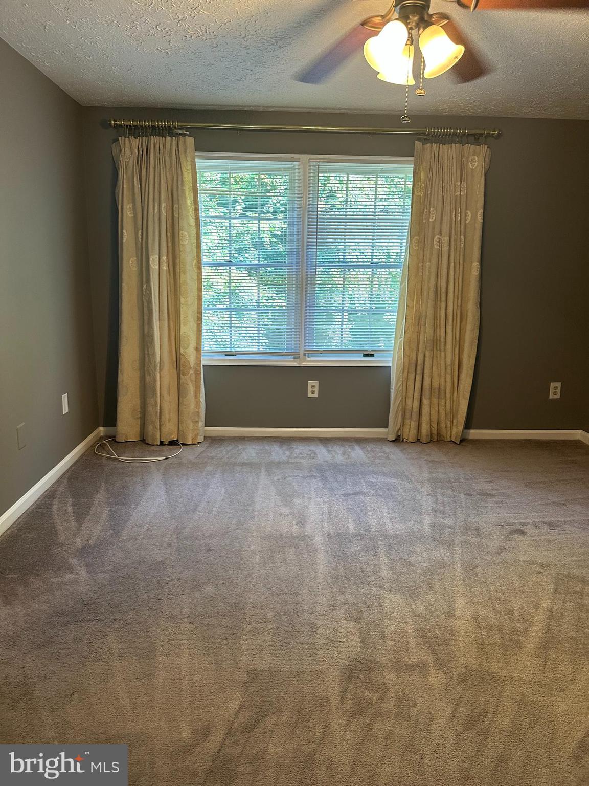 POHICK VILLAGE - Residential Lease