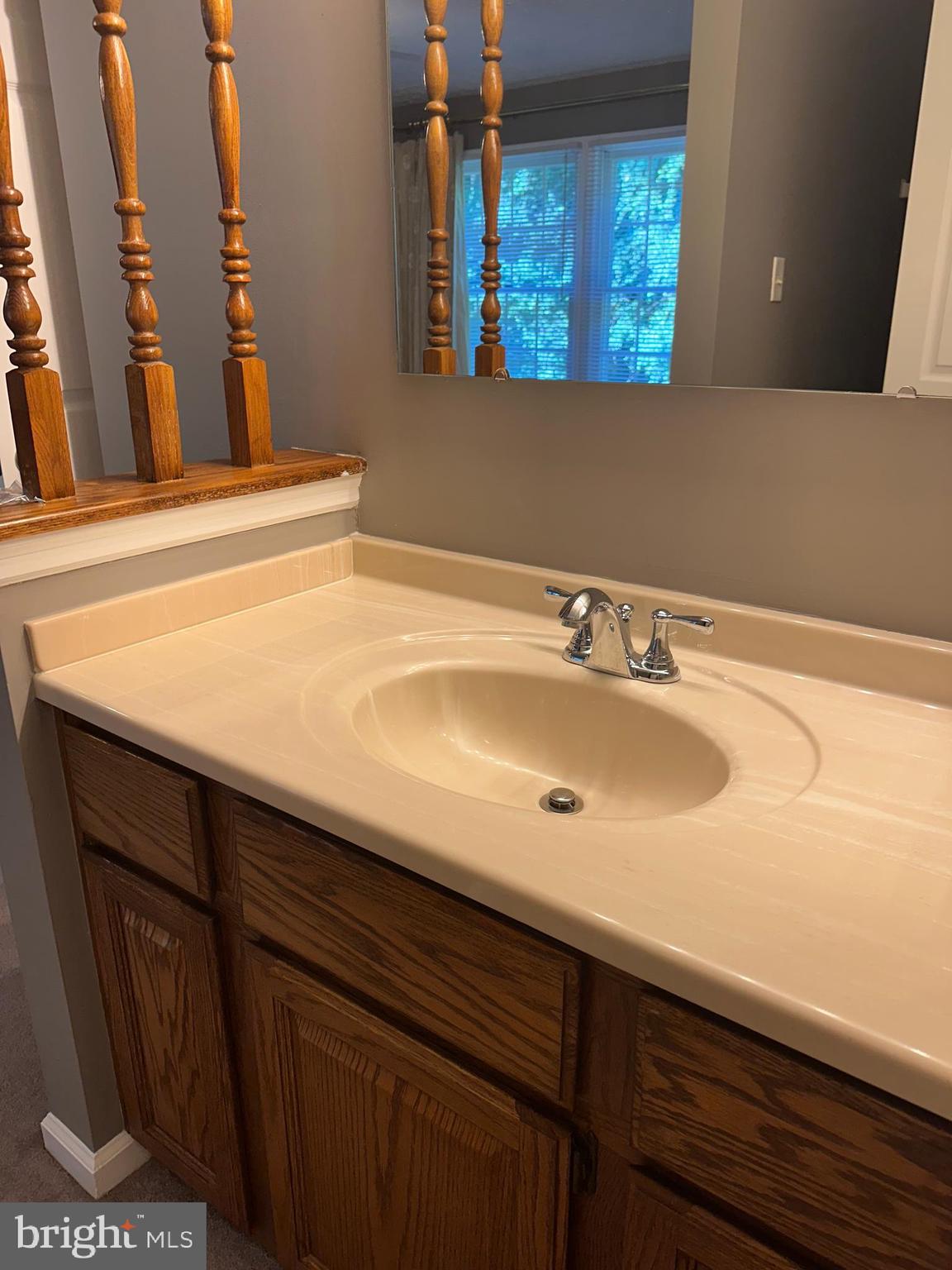 POHICK VILLAGE - Residential Lease