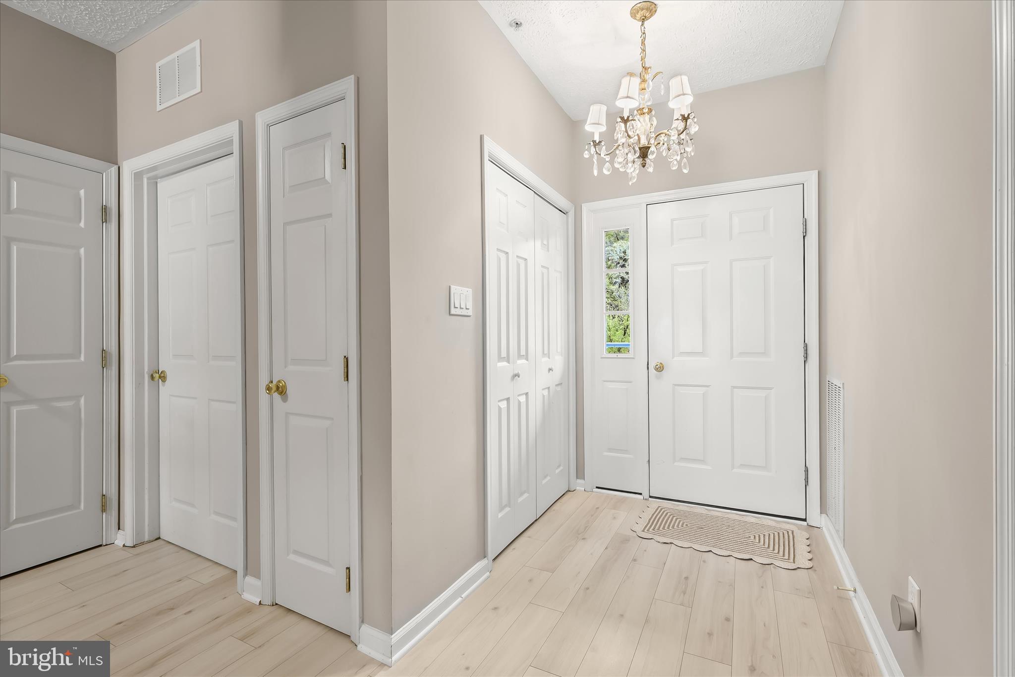 TOMES LANDING - Residential