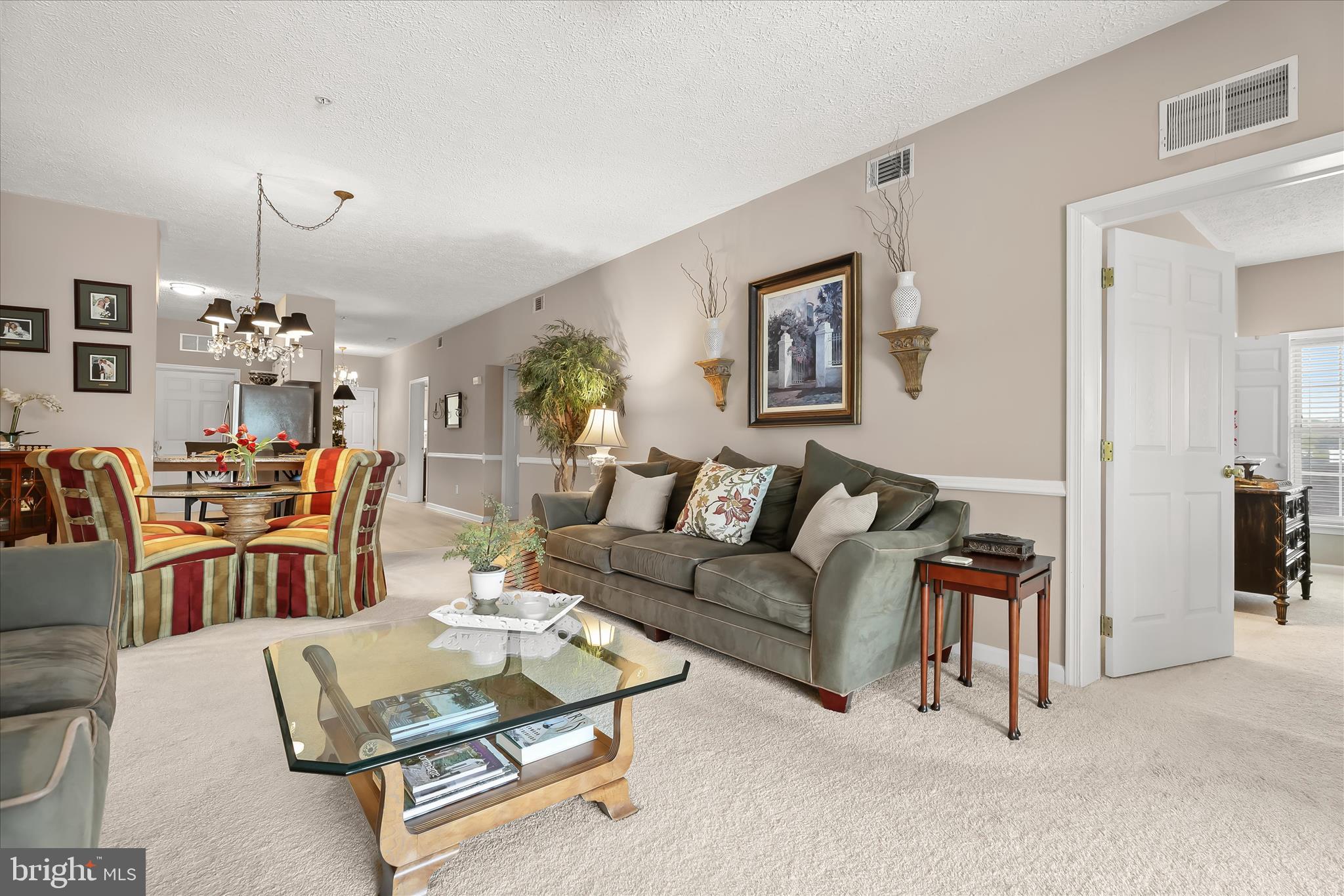 TOMES LANDING - Residential