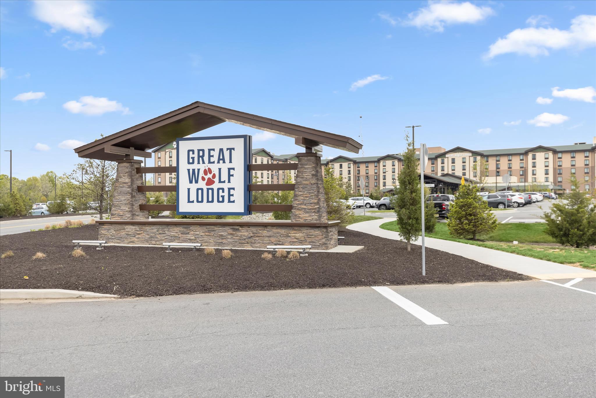 TOMES LANDING - Residential