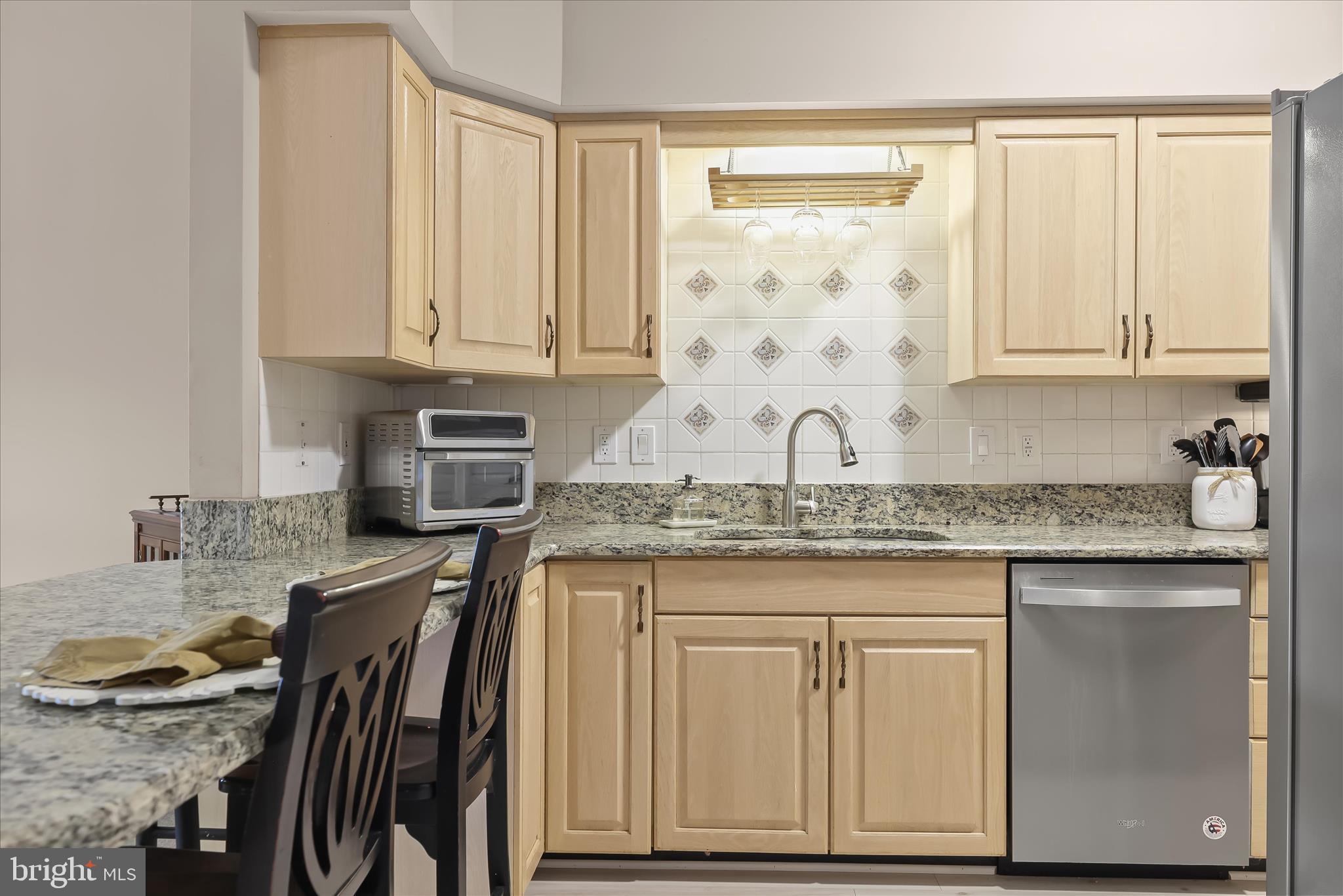 TOMES LANDING - Residential