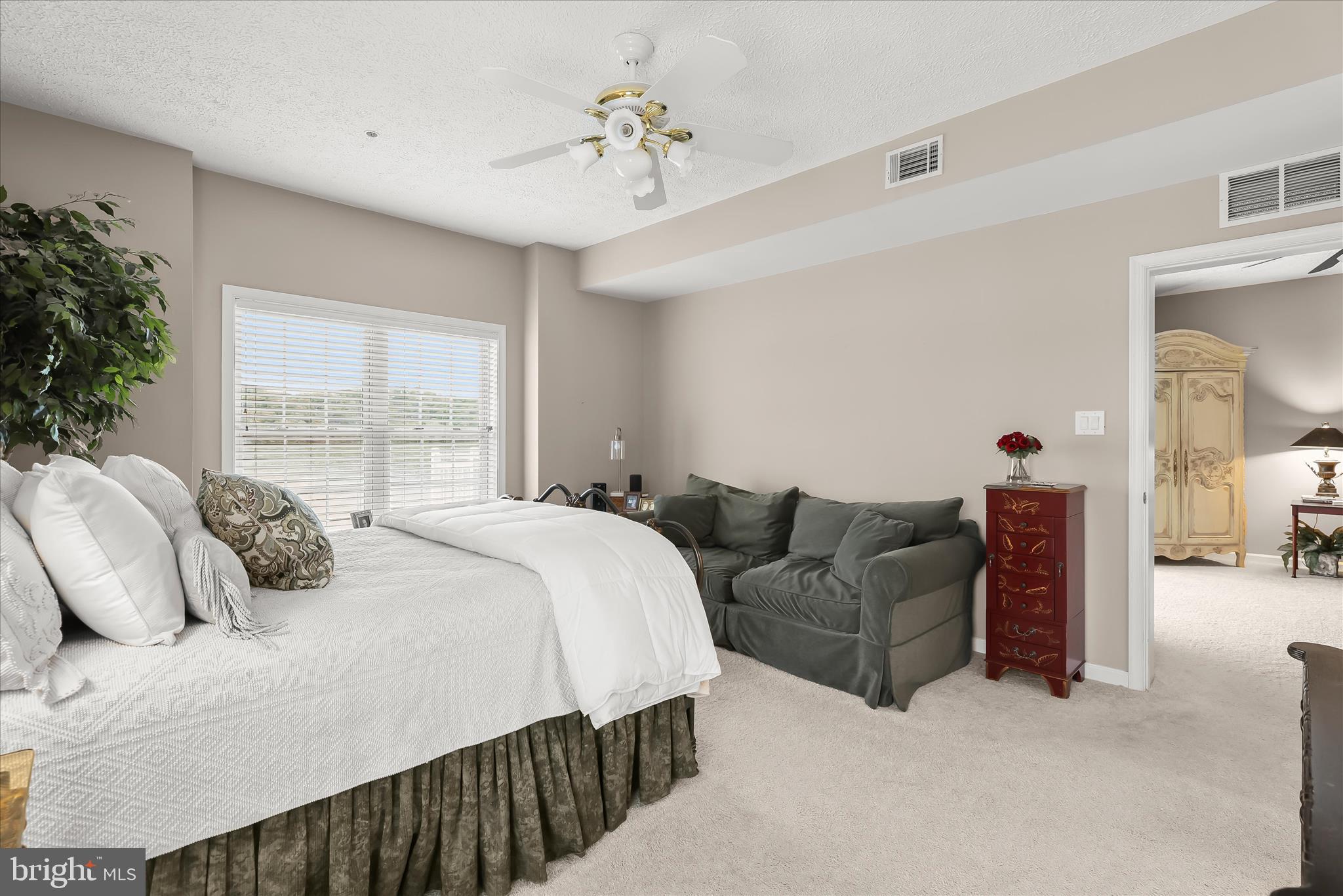 TOMES LANDING - Residential