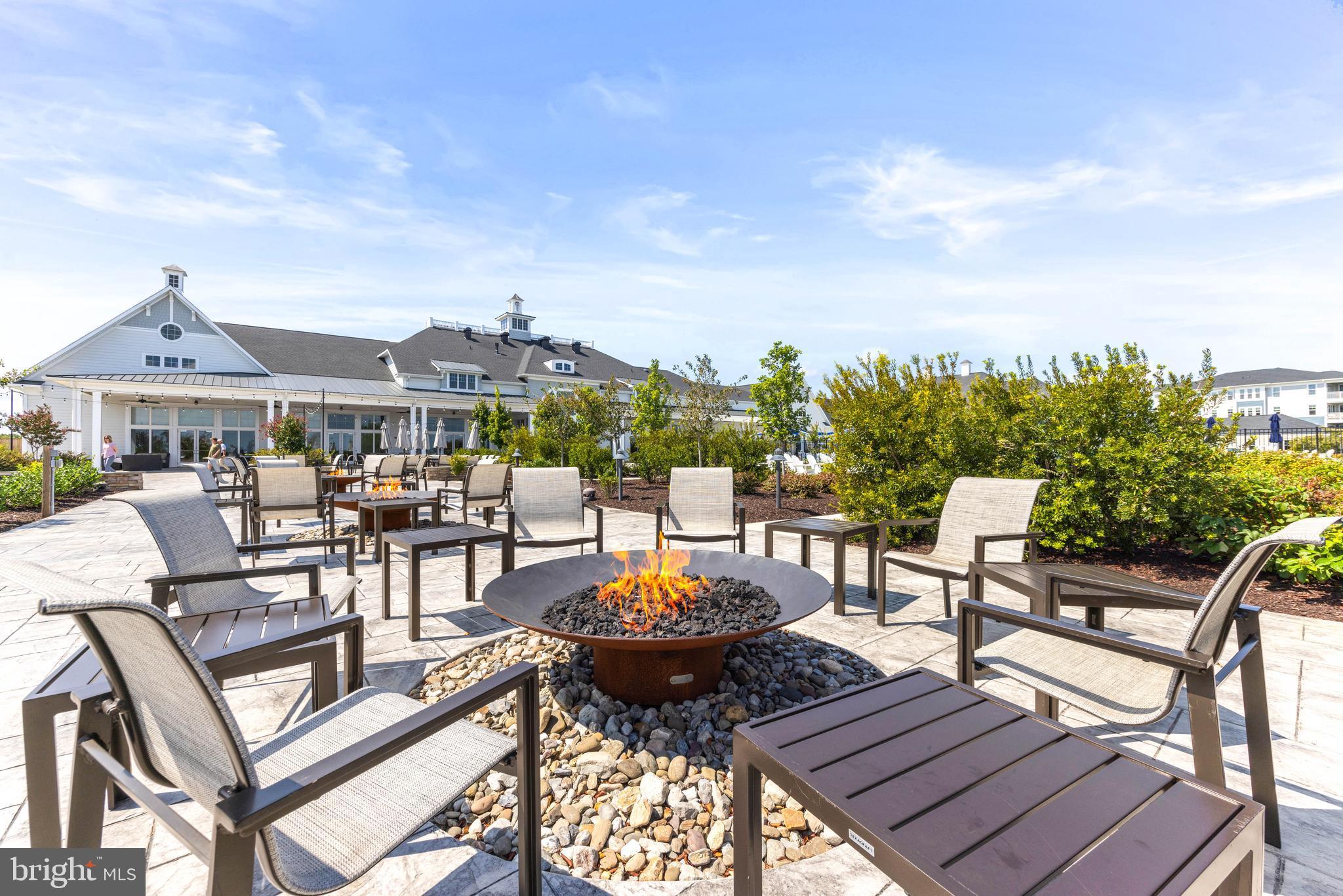 FOUR SEASONS AT KENT ISLAND - Residential