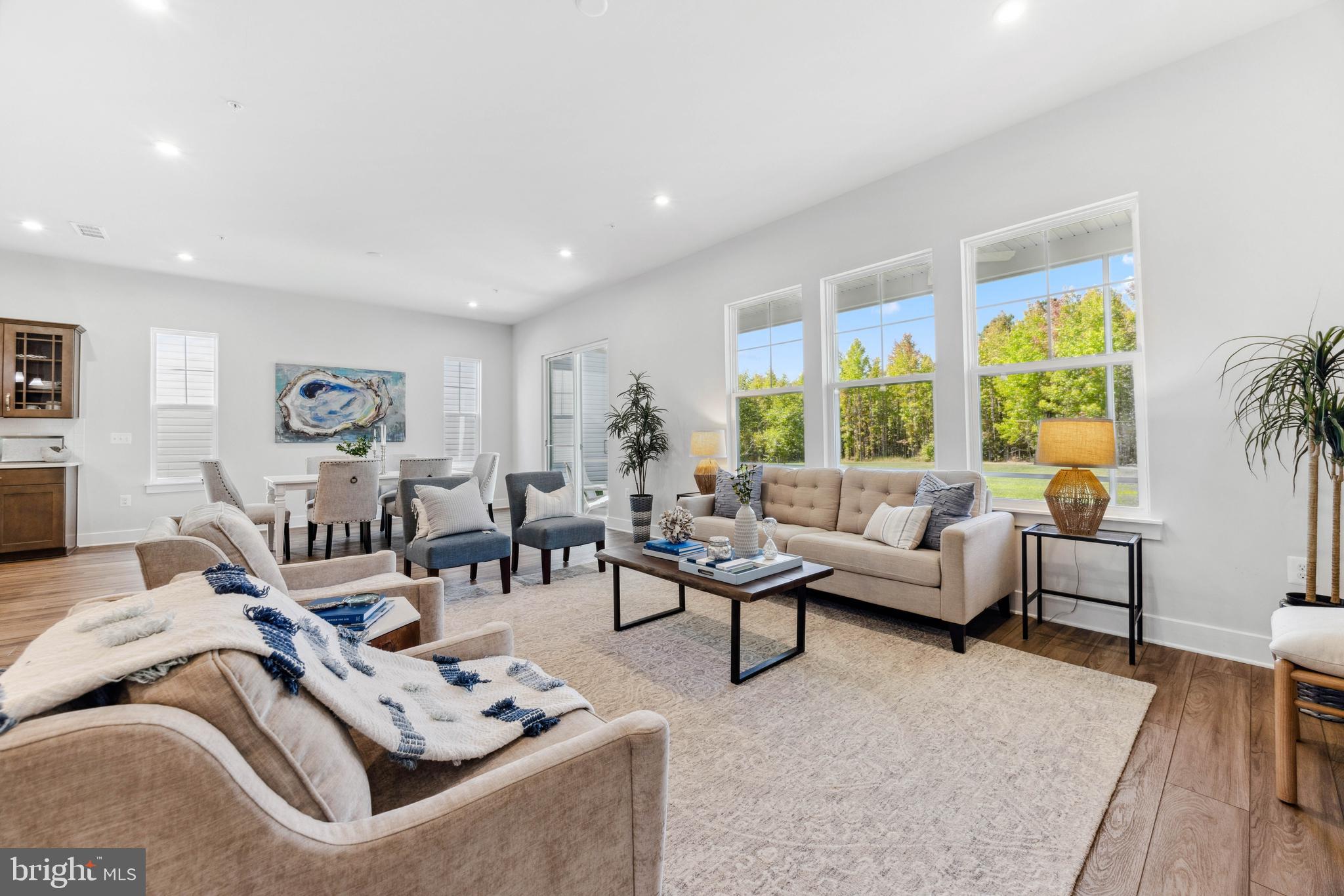 FOUR SEASONS AT KENT ISLAND - Residential