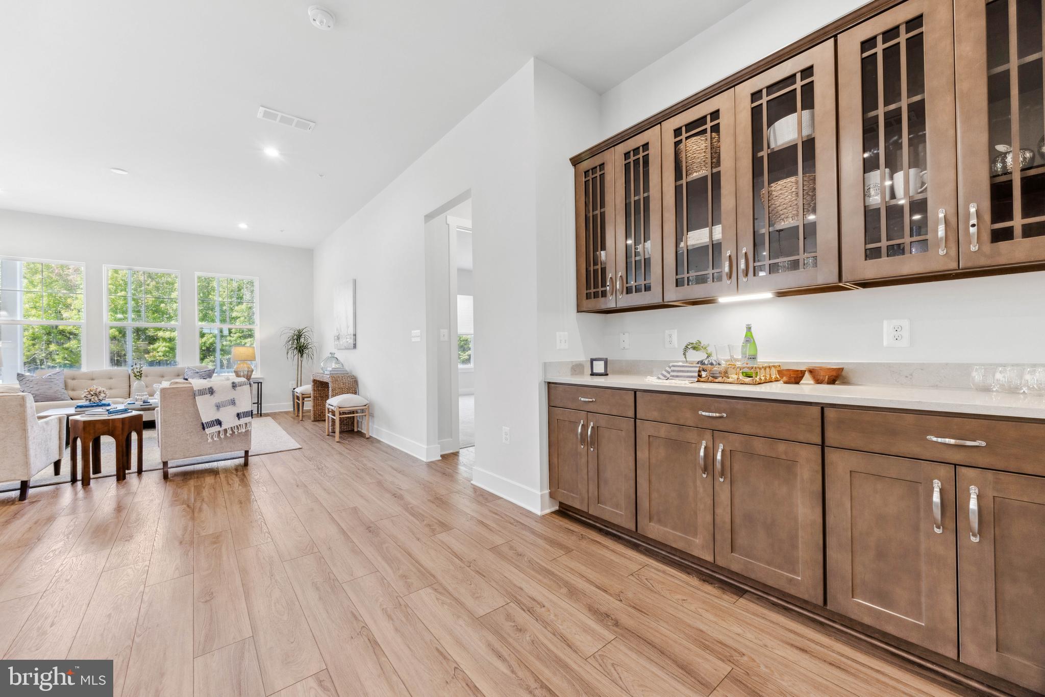 FOUR SEASONS AT KENT ISLAND - Residential