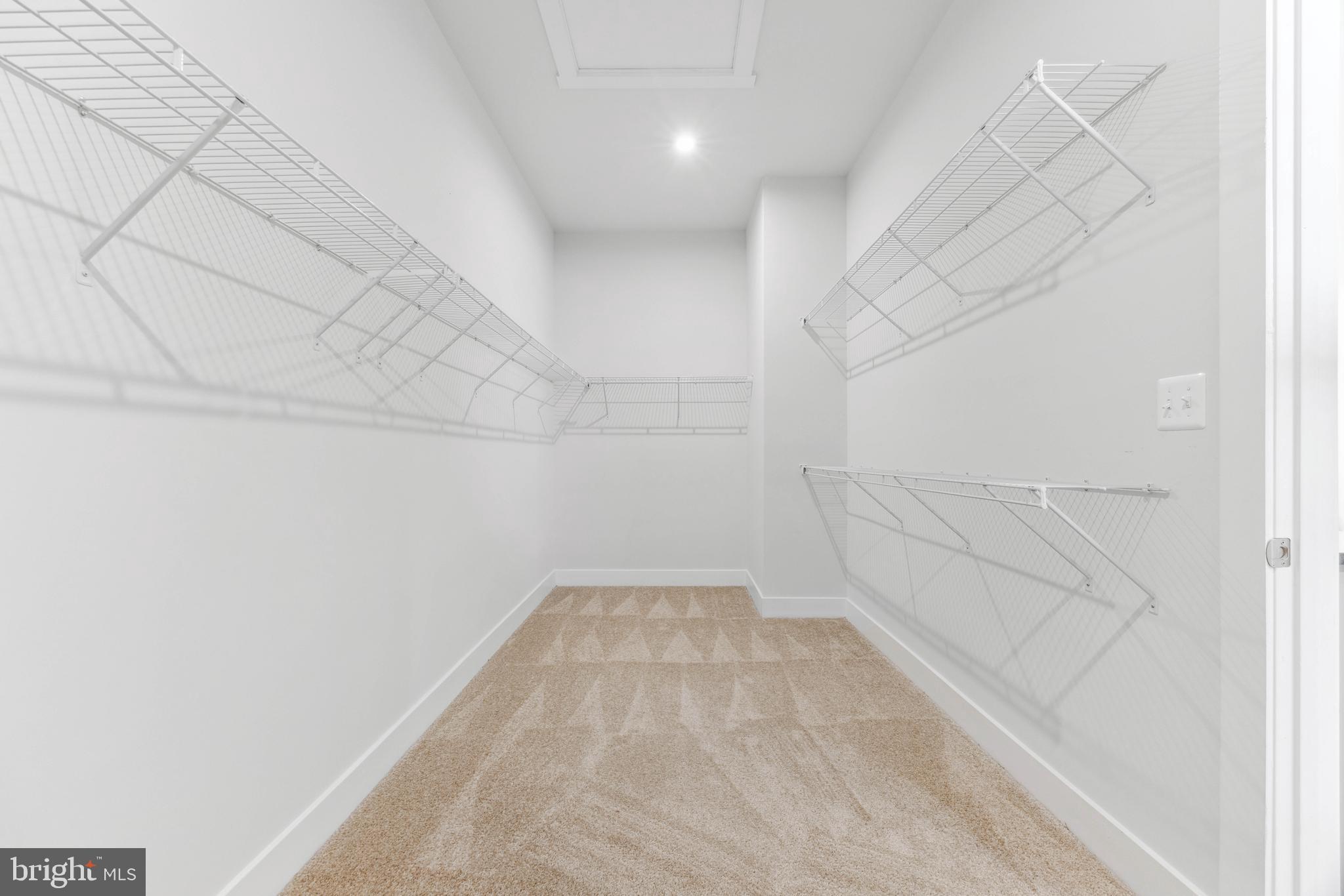 FOUR SEASONS AT KENT ISLAND - Residential