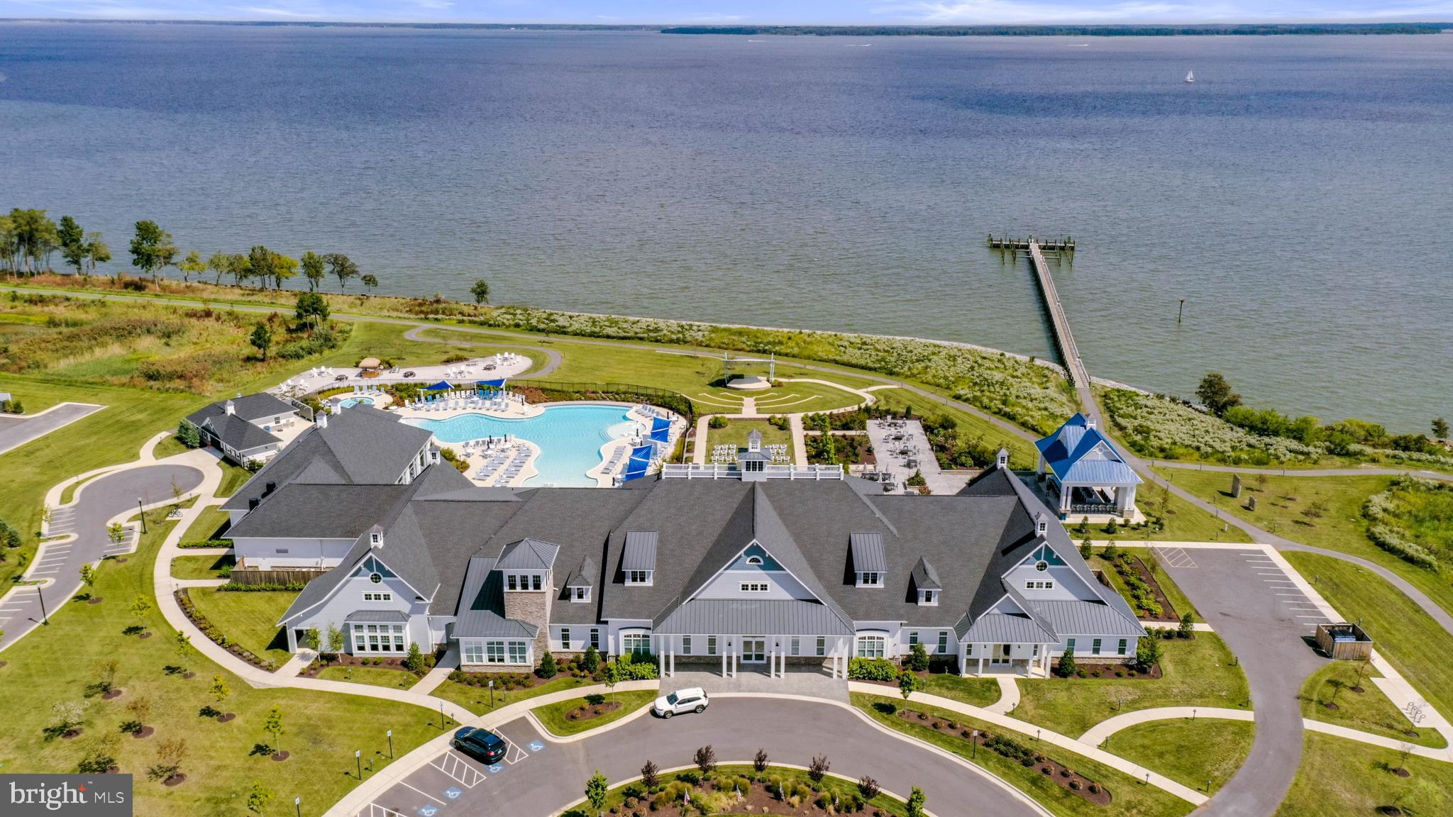 FOUR SEASONS AT KENT ISLAND - Residential