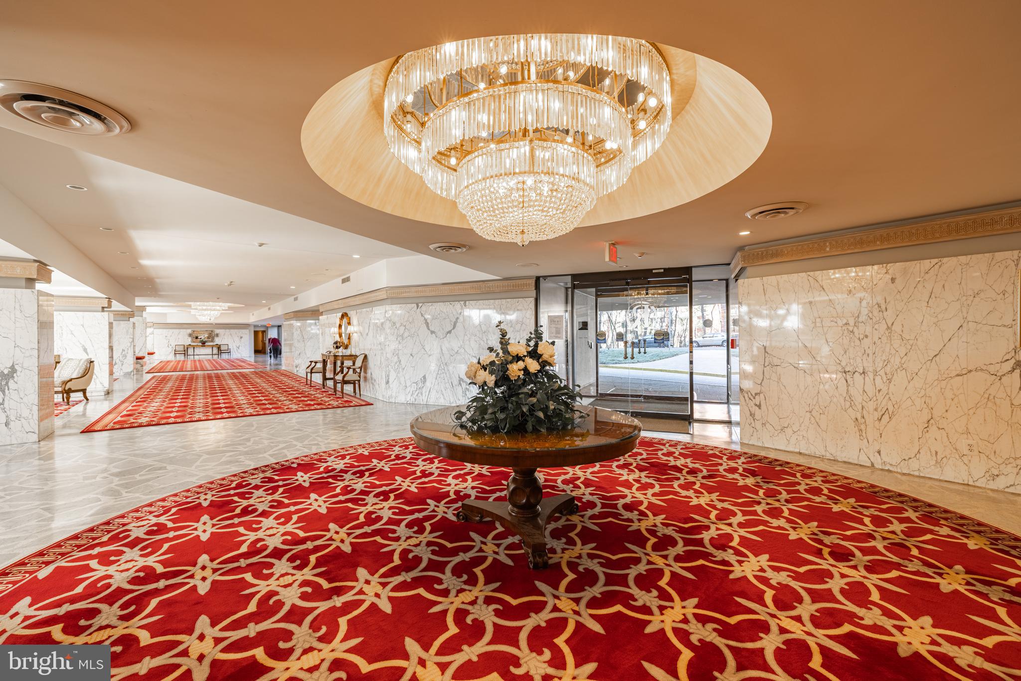 ARLINGTON RIDGE - Residential