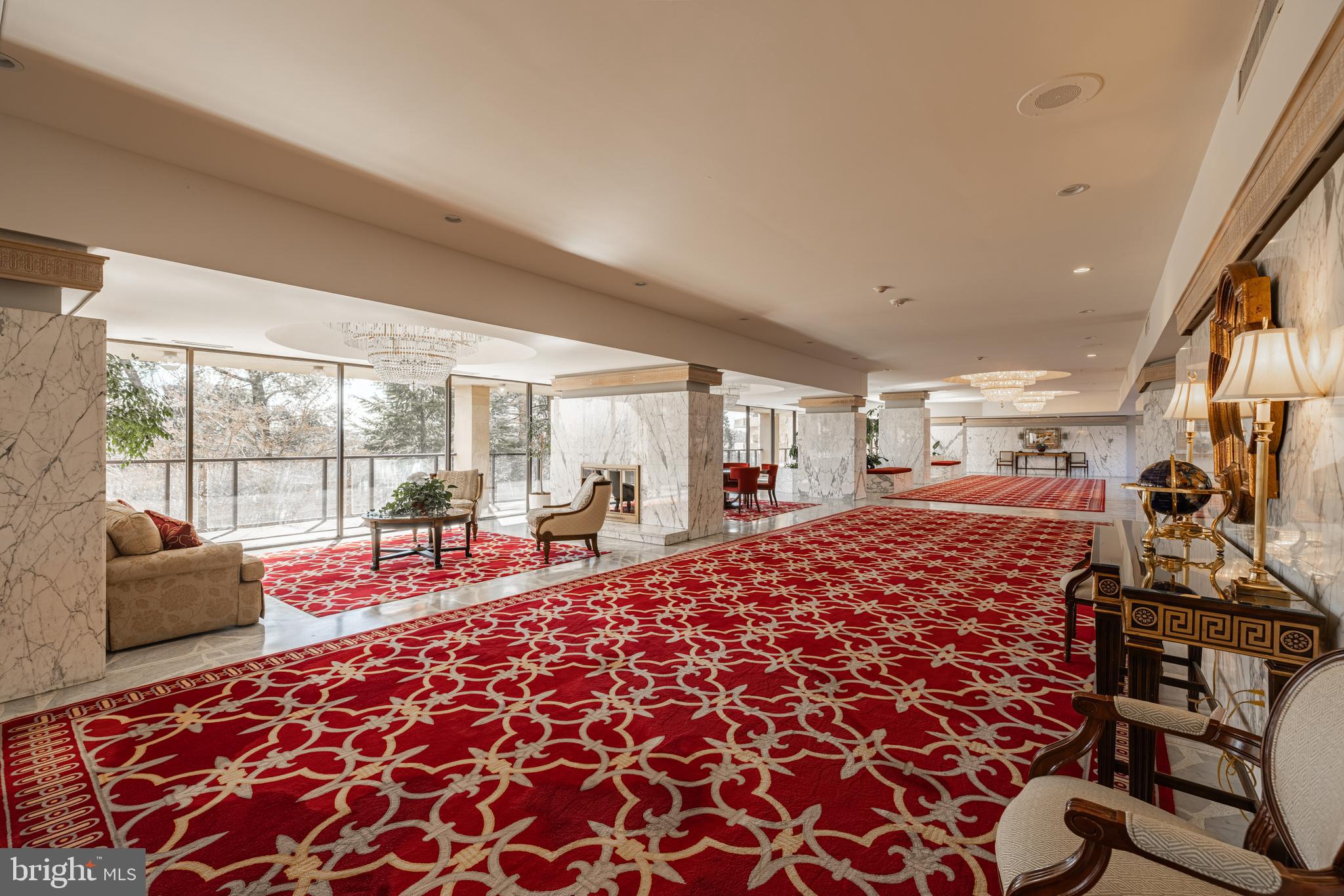 ARLINGTON RIDGE - Residential