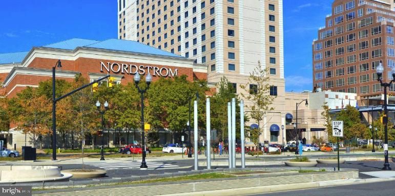 ARLINGTON RIDGE - Residential