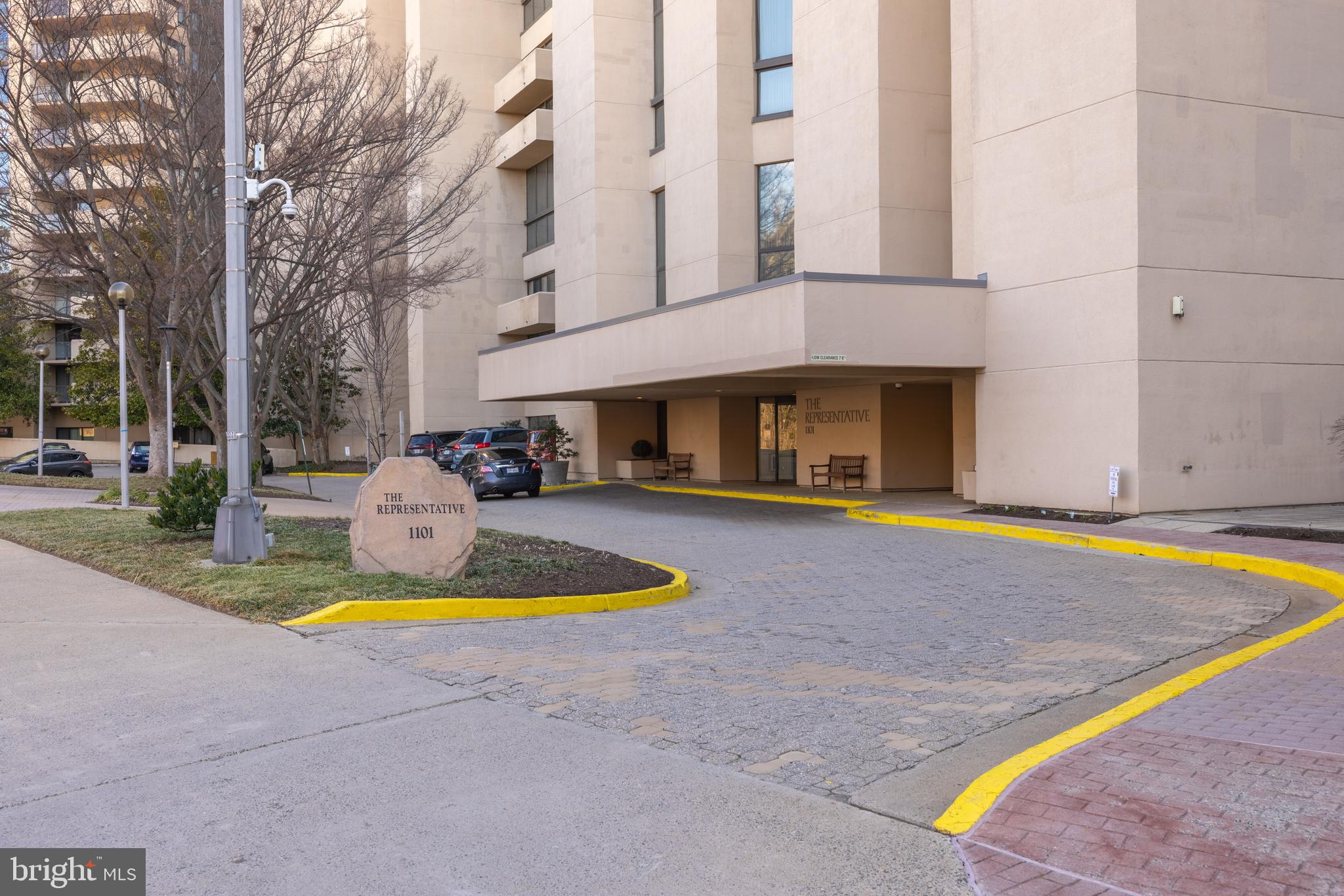 ARLINGTON RIDGE - Residential