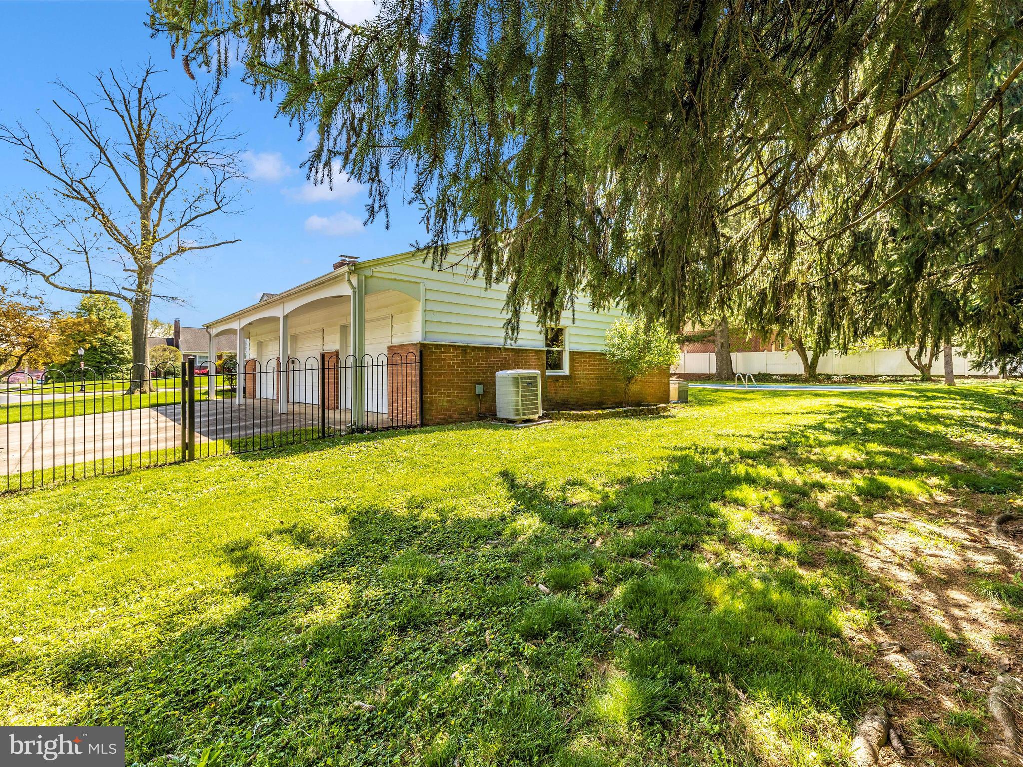 WESTBROOK - Residential