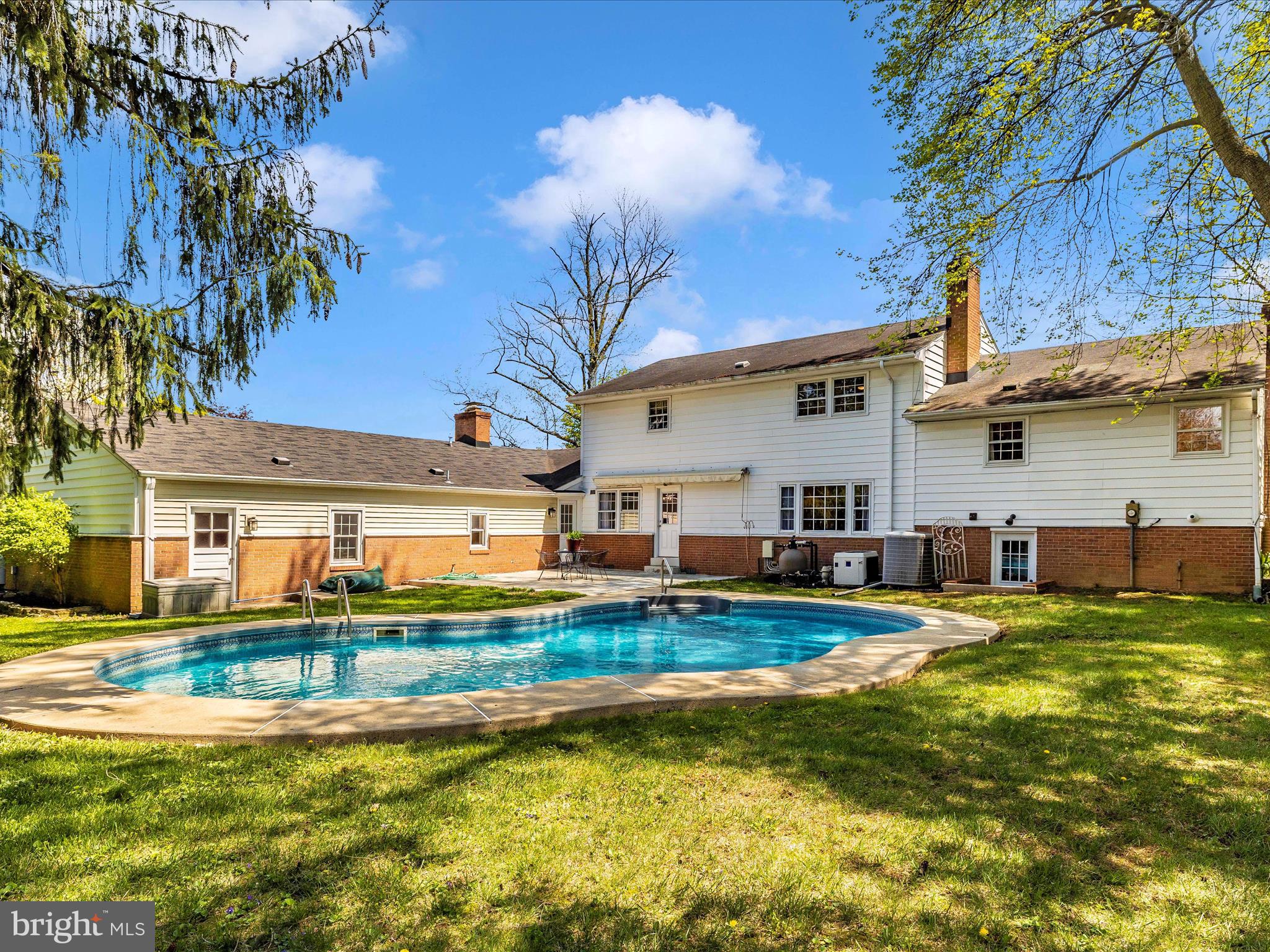 WESTBROOK - Residential