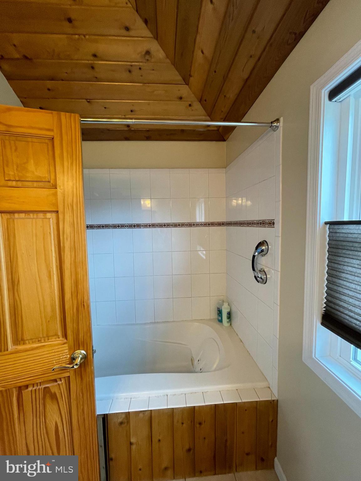 RIVIERA BEACH - Residential