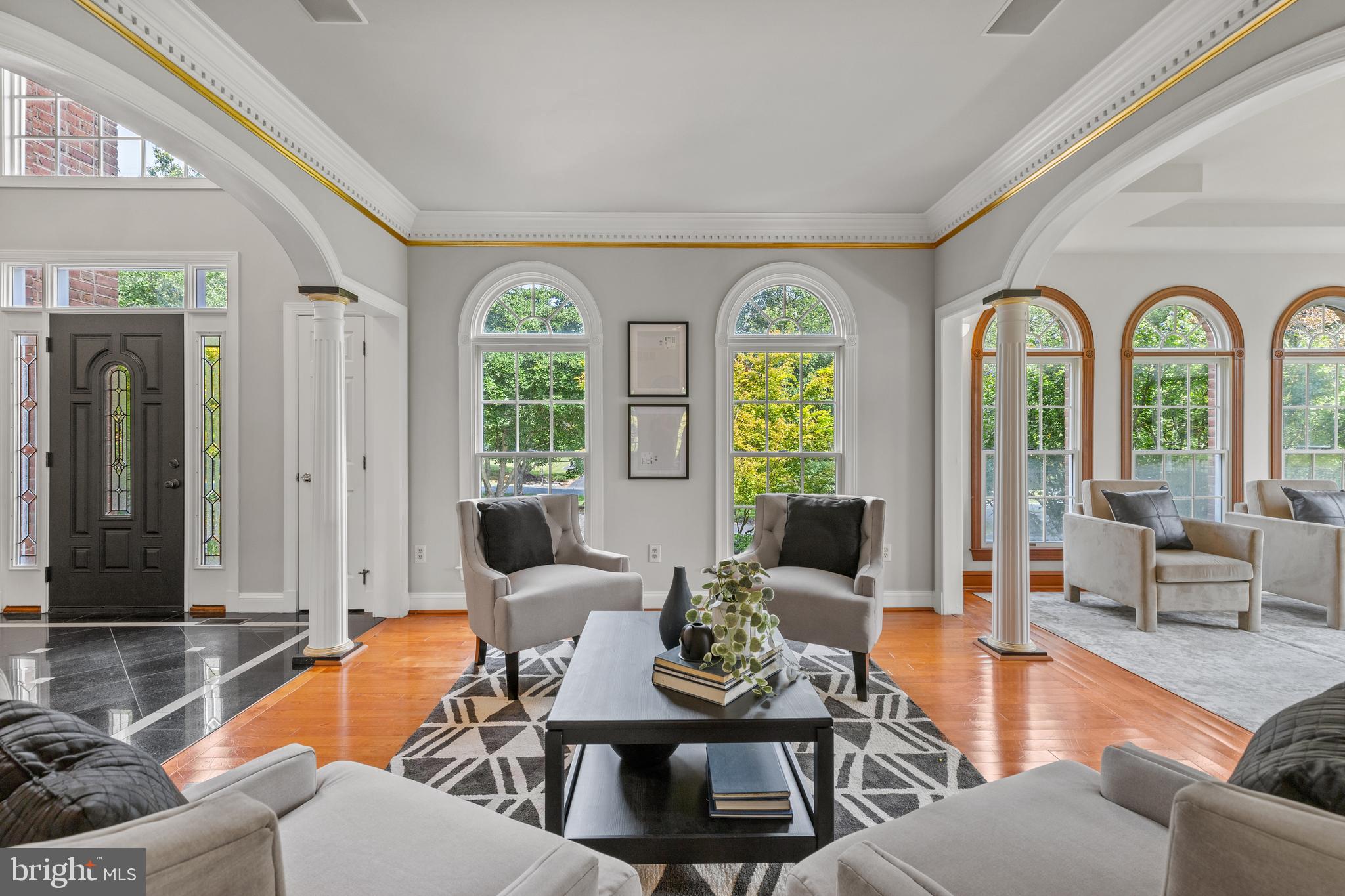 FOX VALLEY - Residential