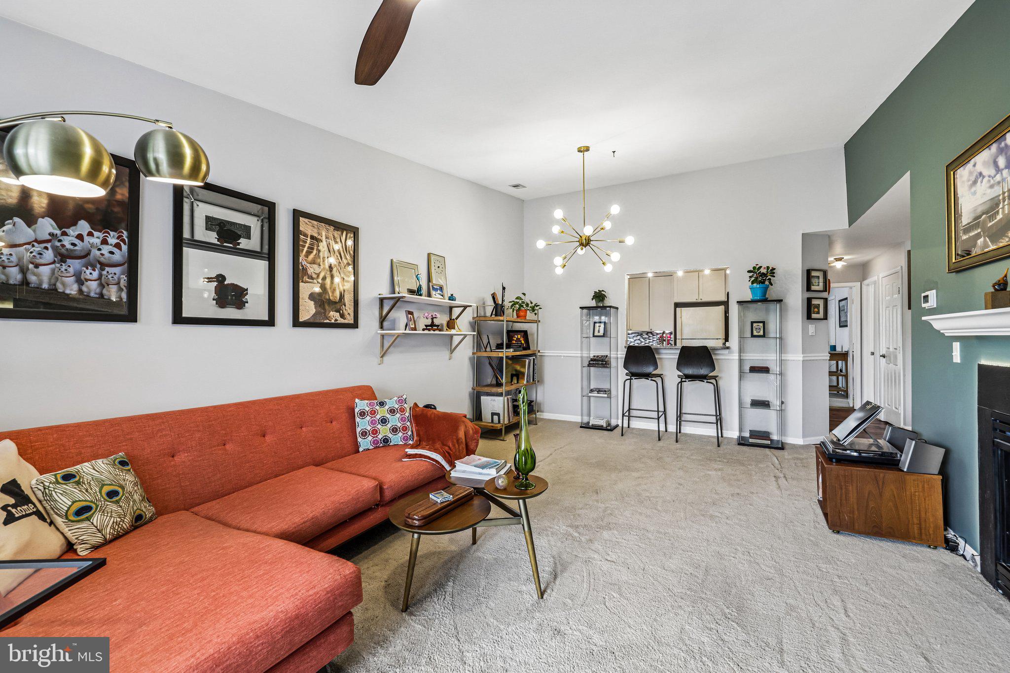 44114 NATALIE TERRACE 302