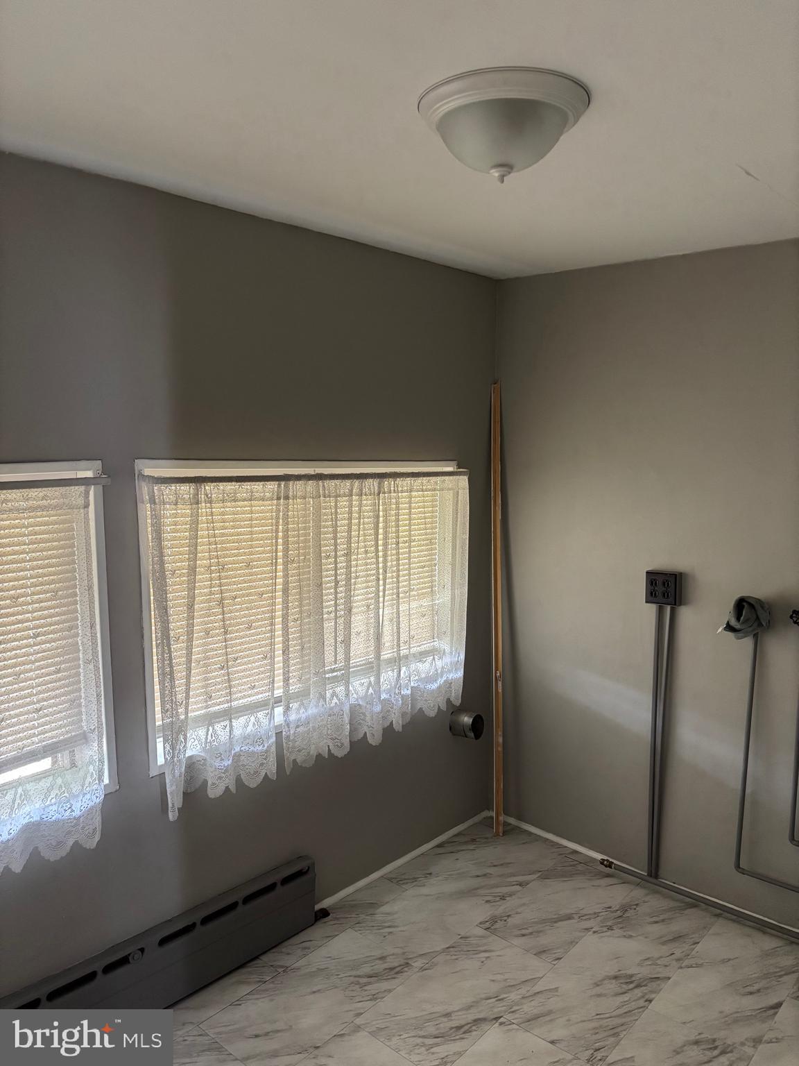 PORT RICHMOND - Residential