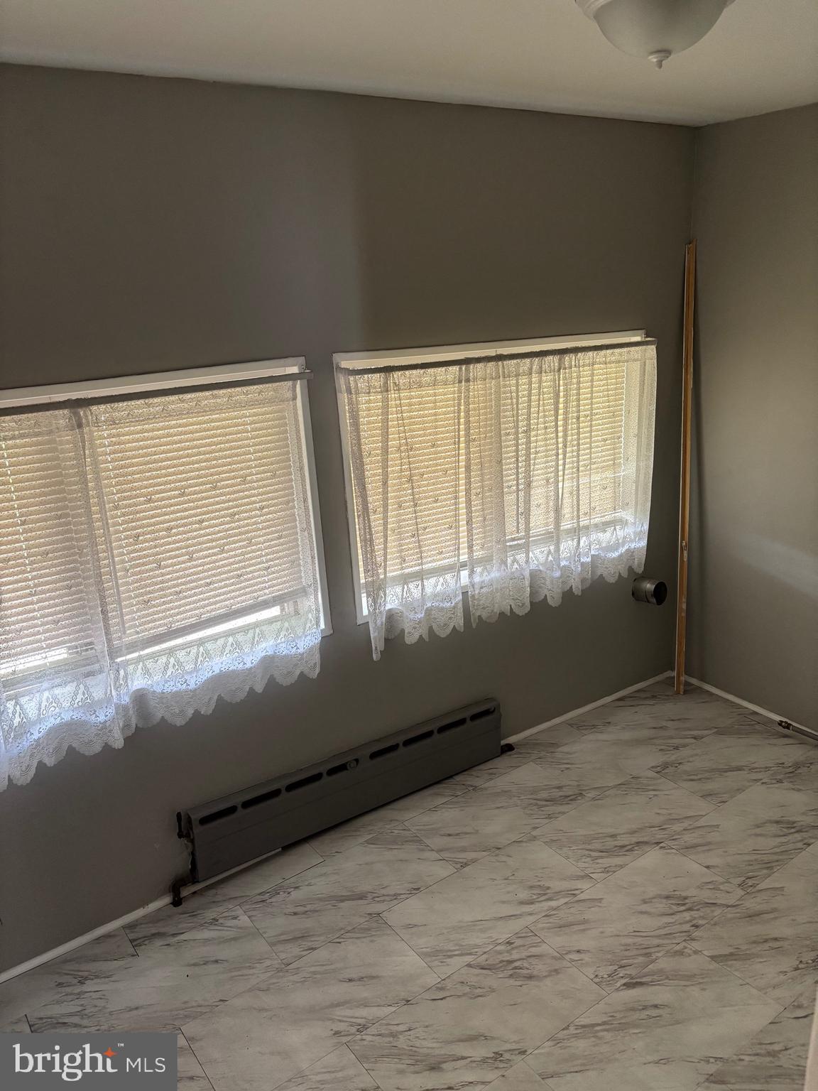 PORT RICHMOND - Residential