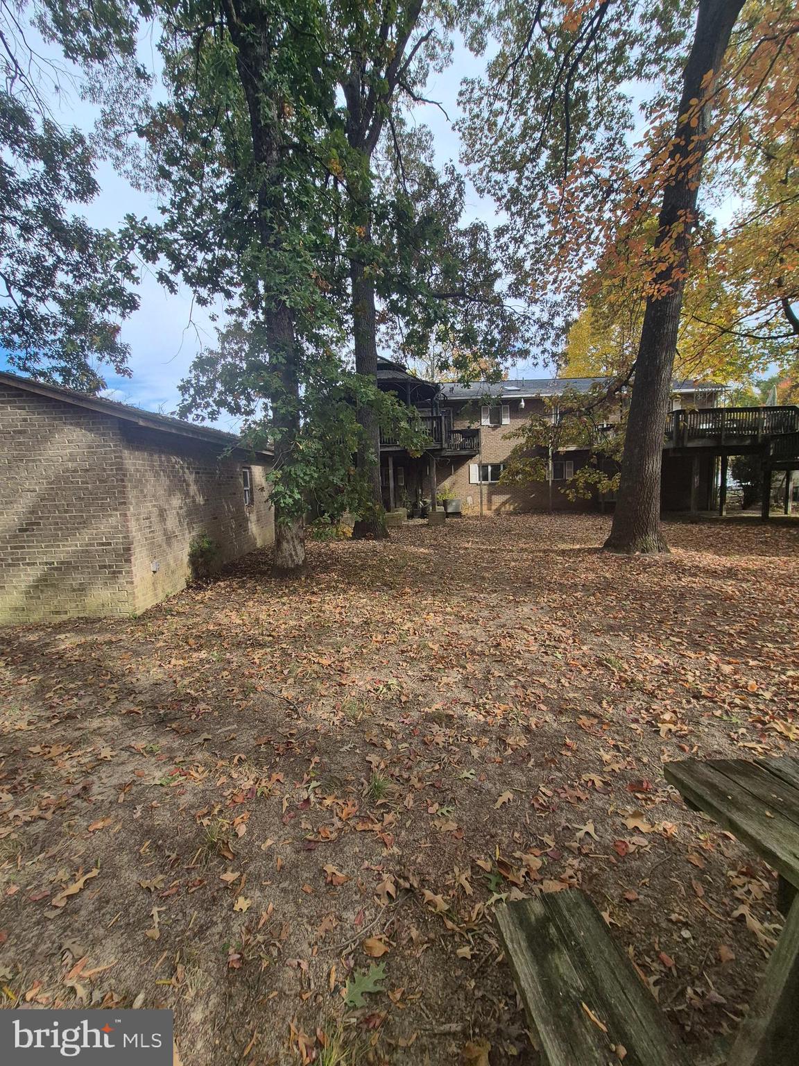 CHARLES G SCHULTZ - Residential