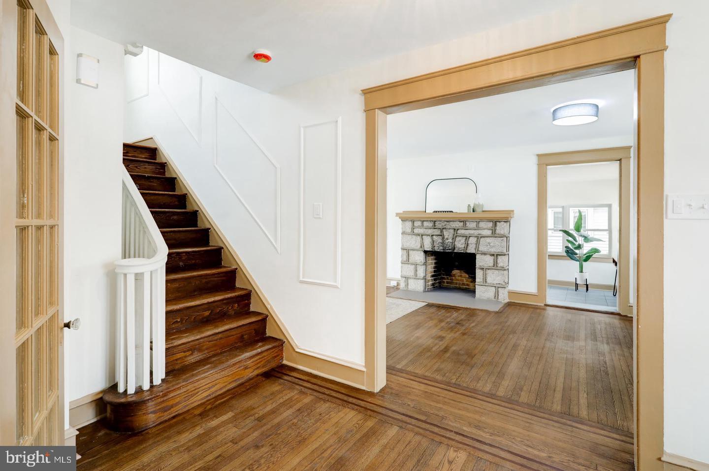 725 TURNER AVENUE