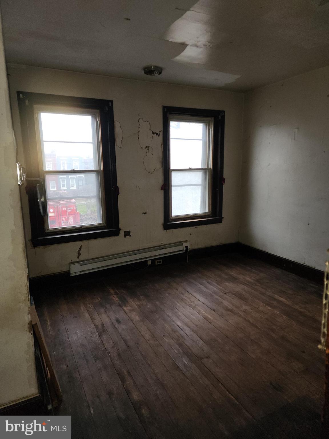 PHILADELPHIA (NORTH) - Residential