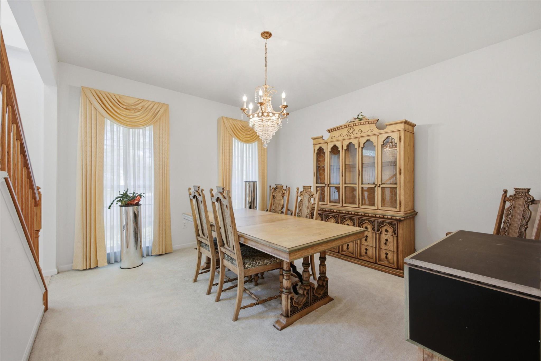 SUNNYBROOK - Residential