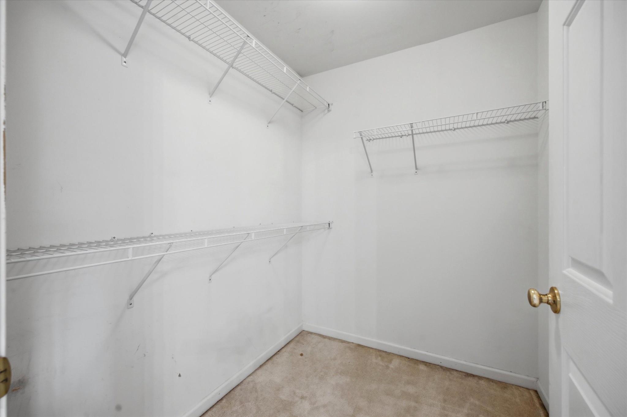 SUNNYBROOK - Residential