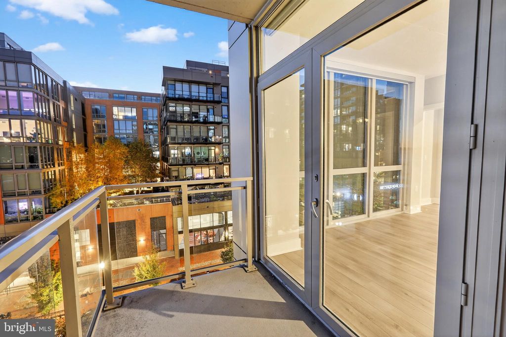 Photo of 88 V Street SW #509, WASHINGTON, DC 20024 (MLS # DCDC2229558)