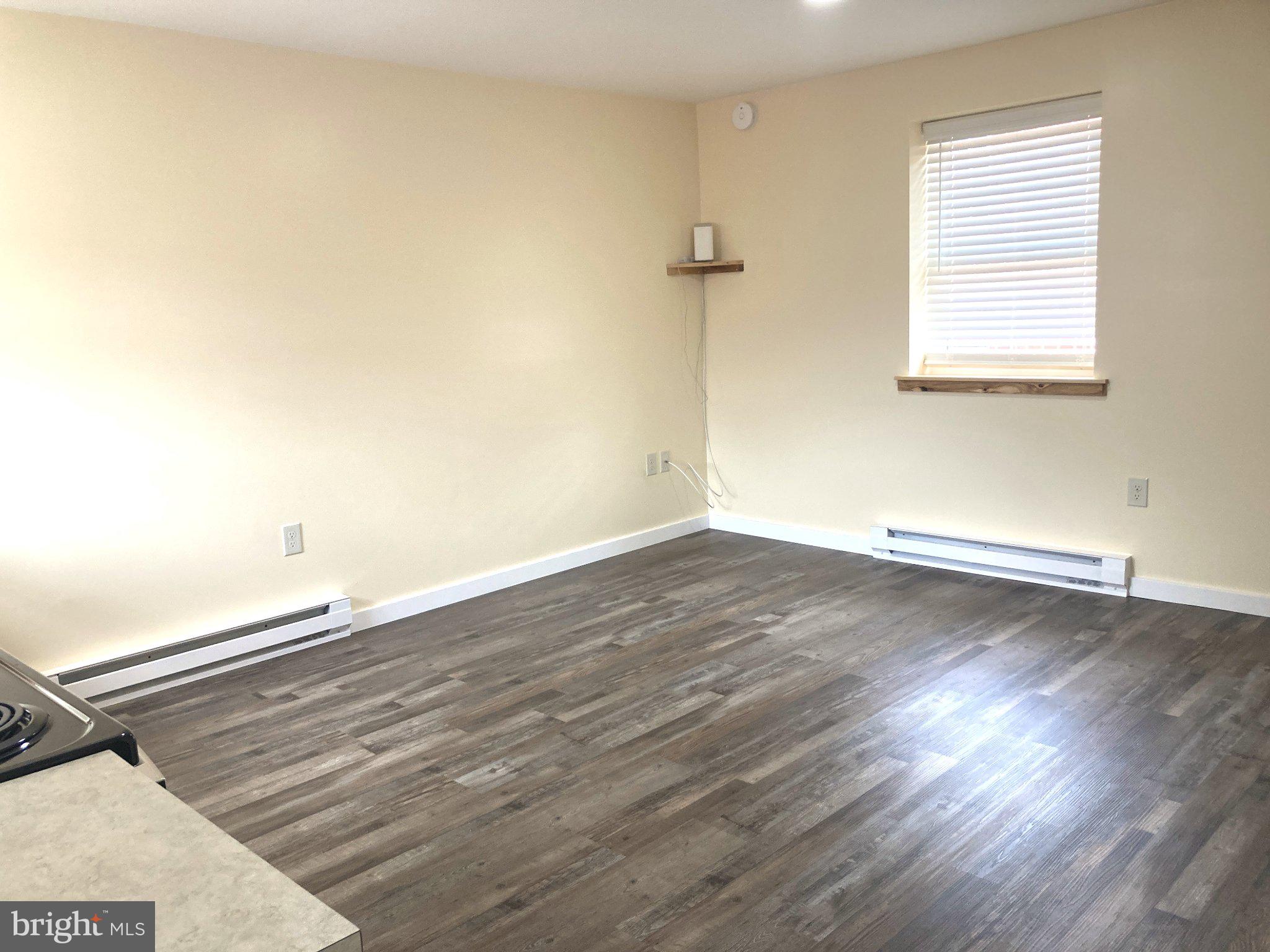 21 MARBLE STREET B