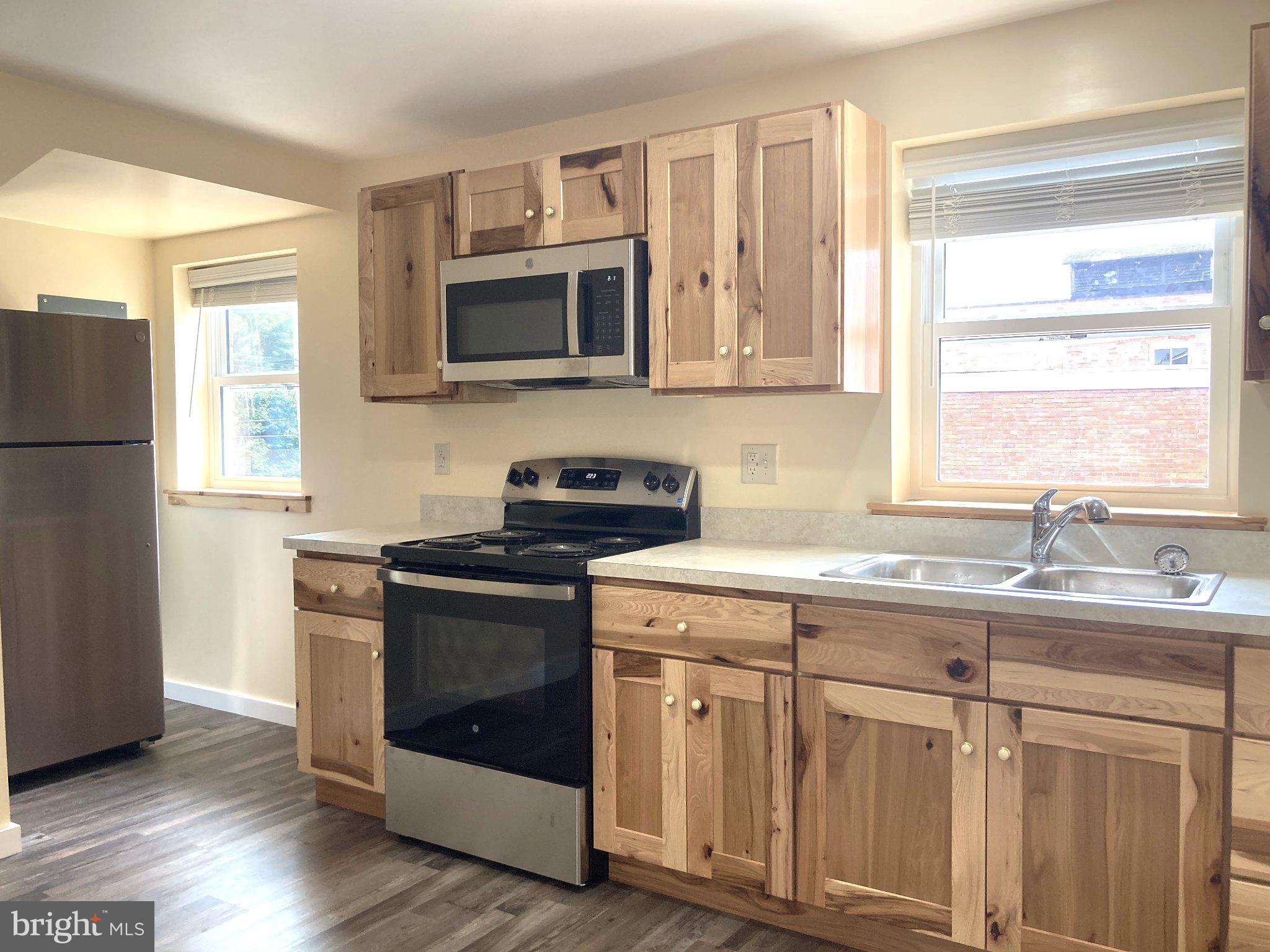 21 MARBLE STREET B
