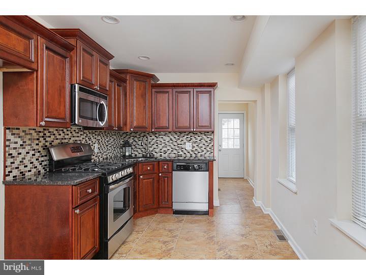 PORT RICHMOND - Residential