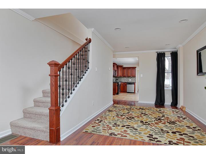 PORT RICHMOND - Residential