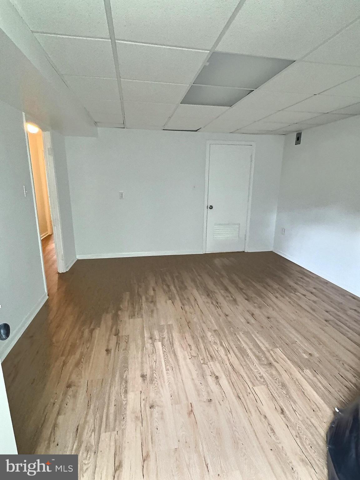 TANTALLON ON THE POTOMAC - Residential Lease