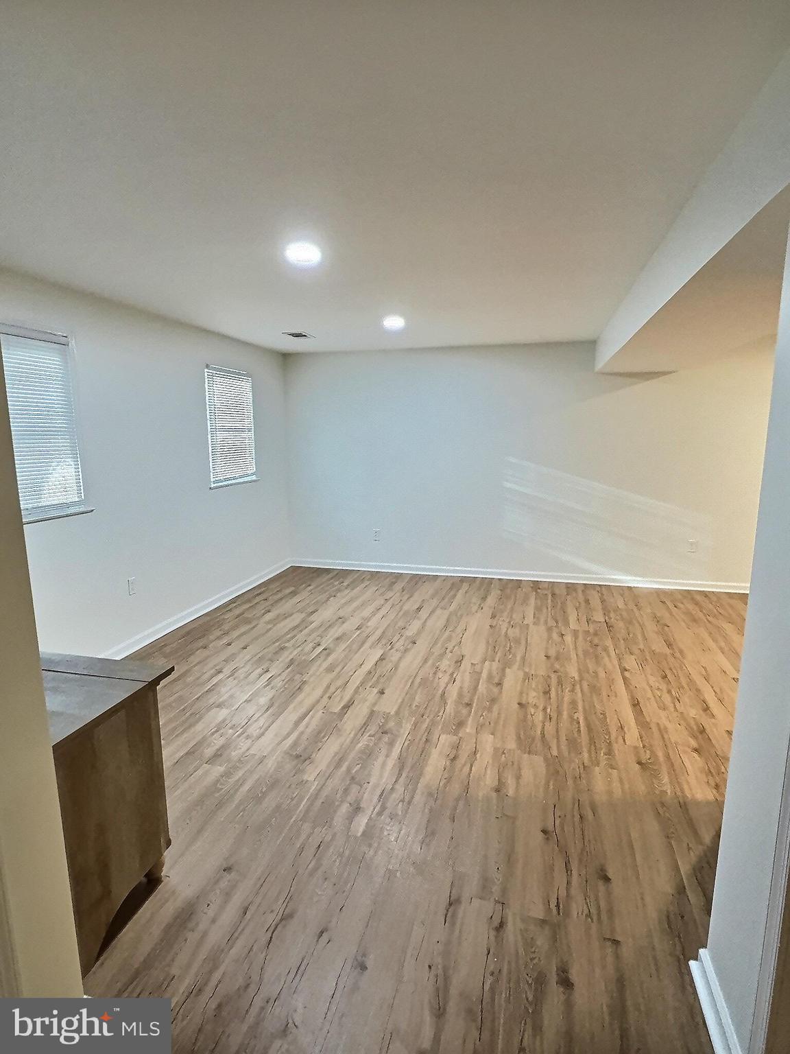 TANTALLON ON THE POTOMAC - Residential Lease