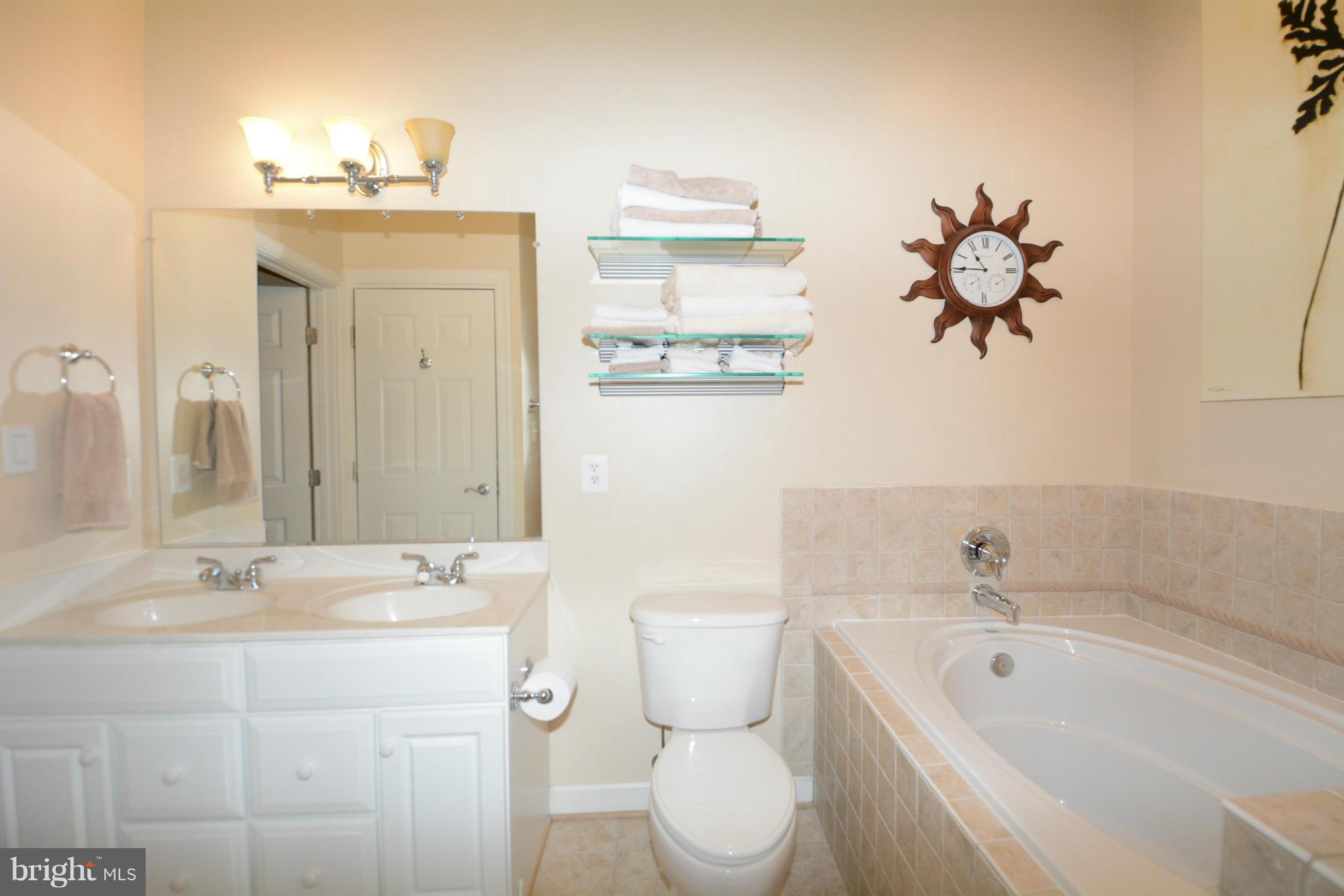 RIVER CLUB 1 AT BELMONT - Residential